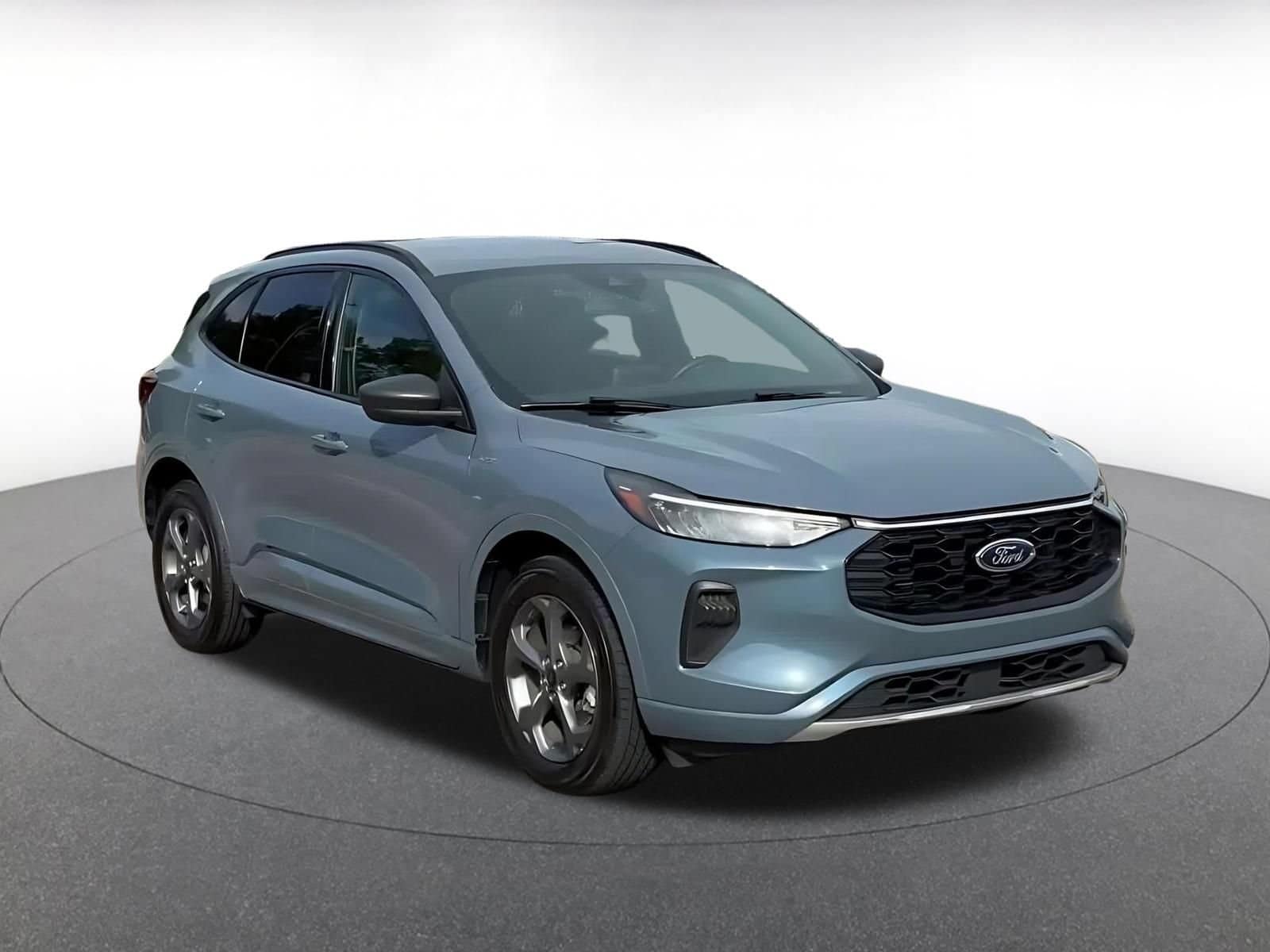 Thumbnail: 2024 Ford Escape - 3
