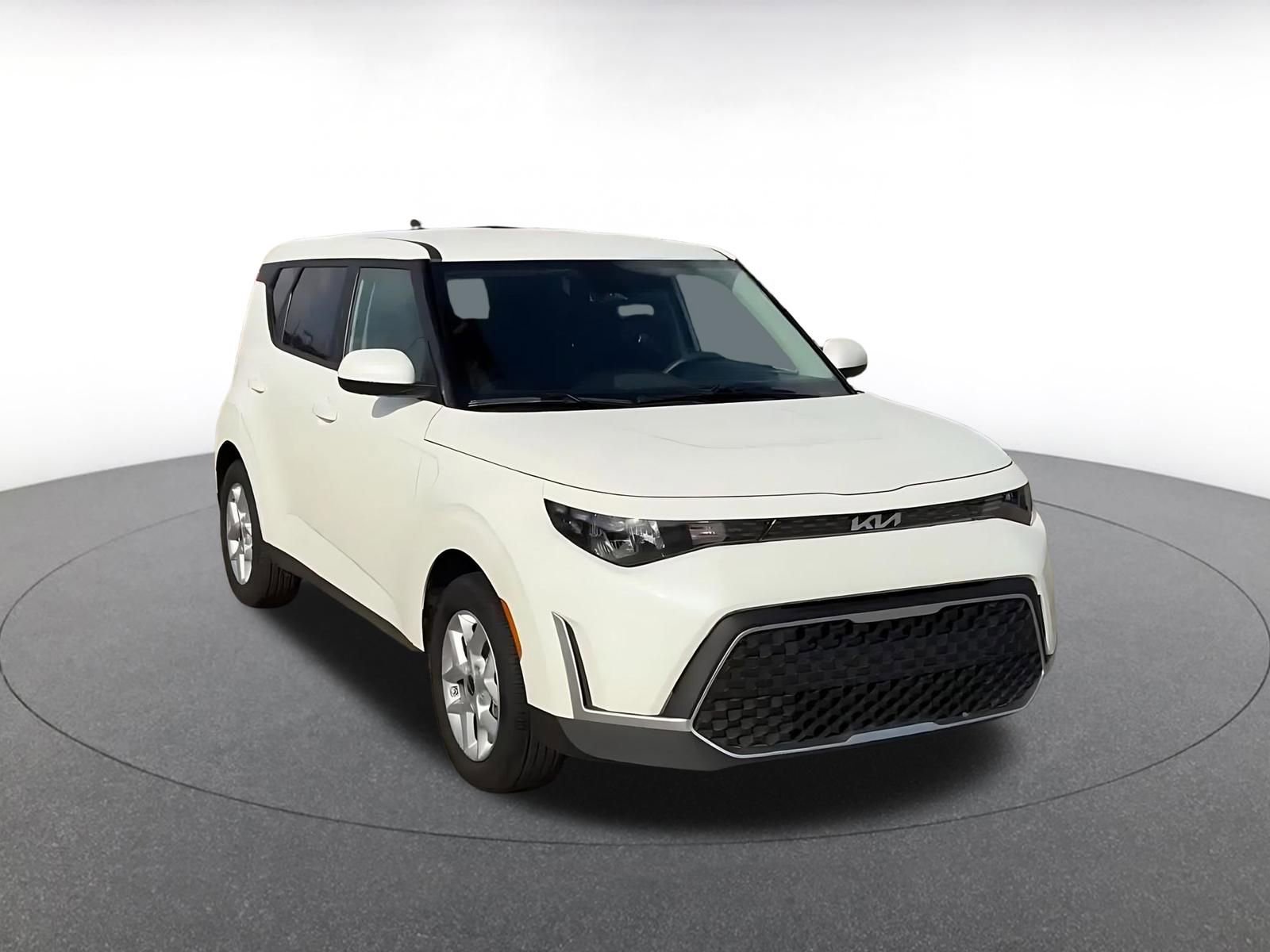 Thumbnail: 2025 Kia Soul - 3