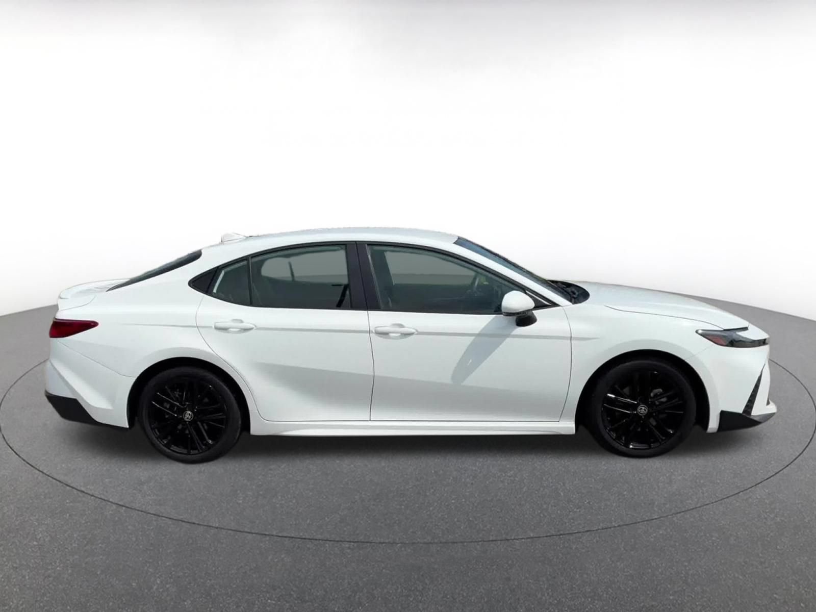 Thumbnail: 2026 Toyota Camry - 15