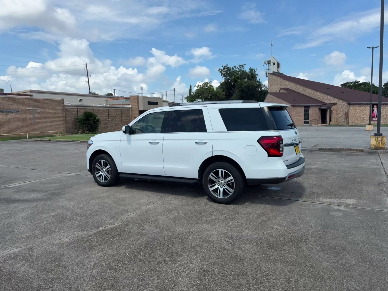 Thumbnail: 2024 Ford Expedition - 9