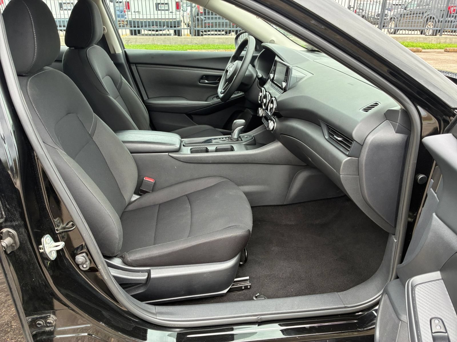 Thumbnail: 2025 Nissan Sentra - 34