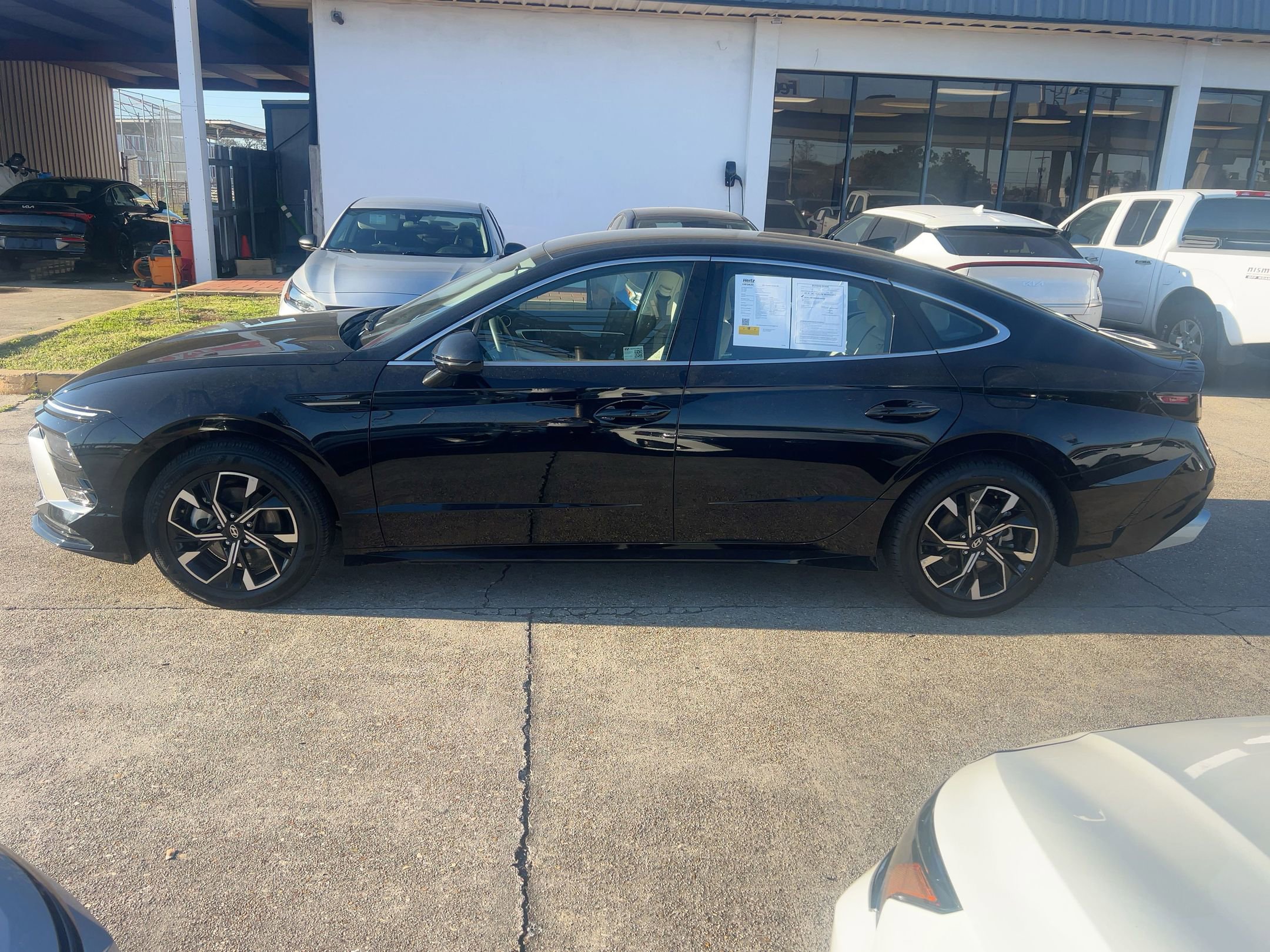 Thumbnail: 2025 Hyundai Sonata - 9