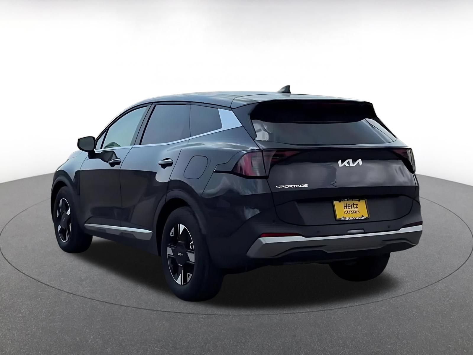 Thumbnail: 2026 Kia Sportage - 10