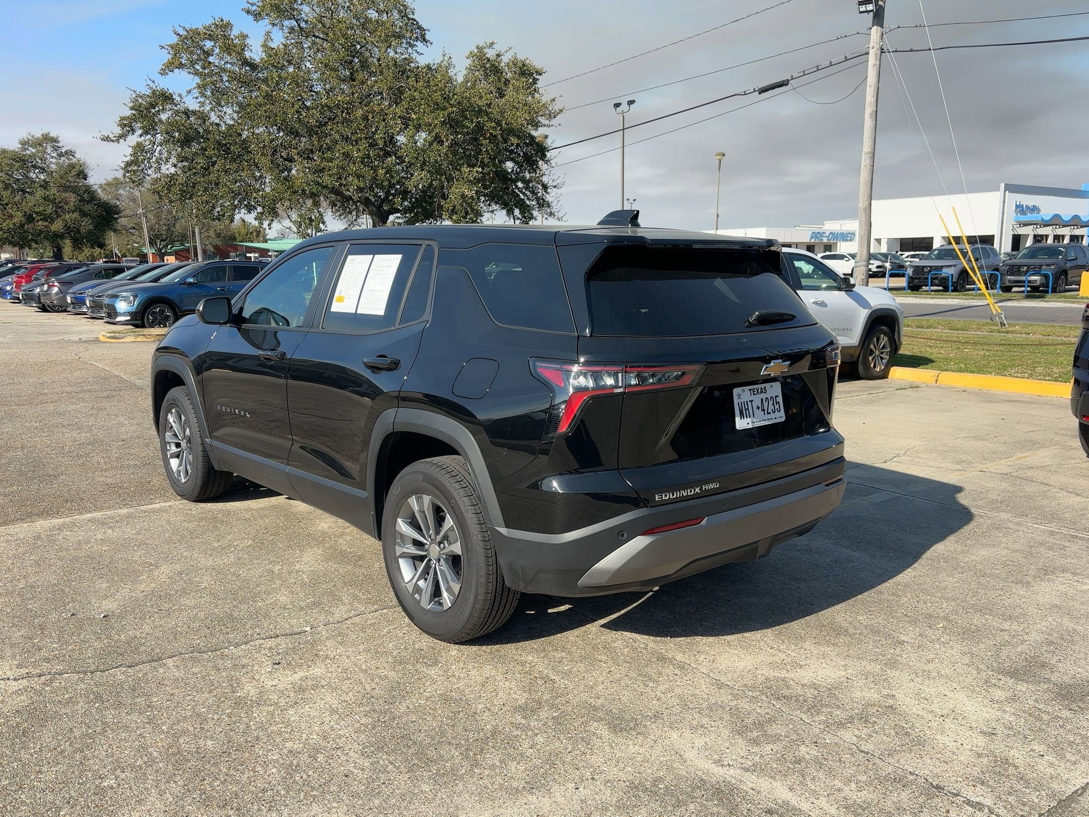 Thumbnail: 2025 Chevrolet Equinox - 10