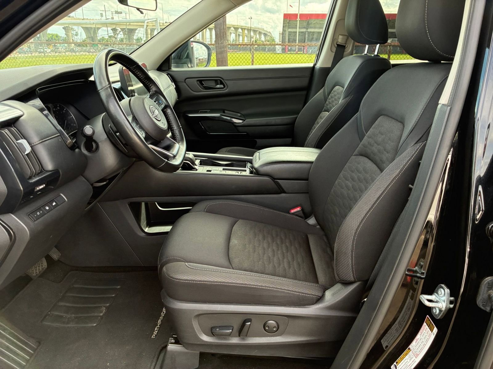 Thumbnail: 2025 Nissan Pathfinder - 29