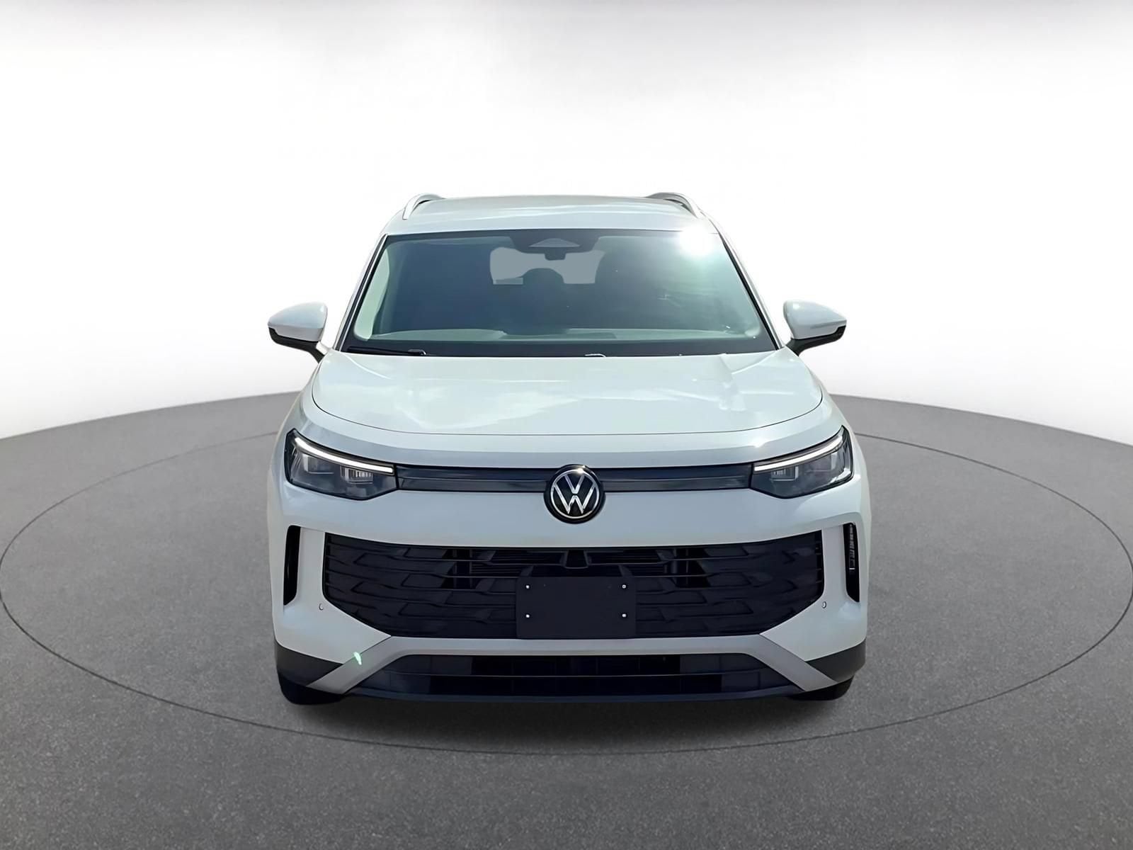 Thumbnail: 2026 Volkswagen Tiguan - 4