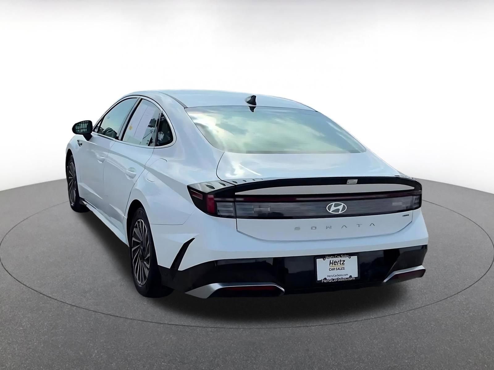 Thumbnail: 2025 Hyundai Sonata - 4
