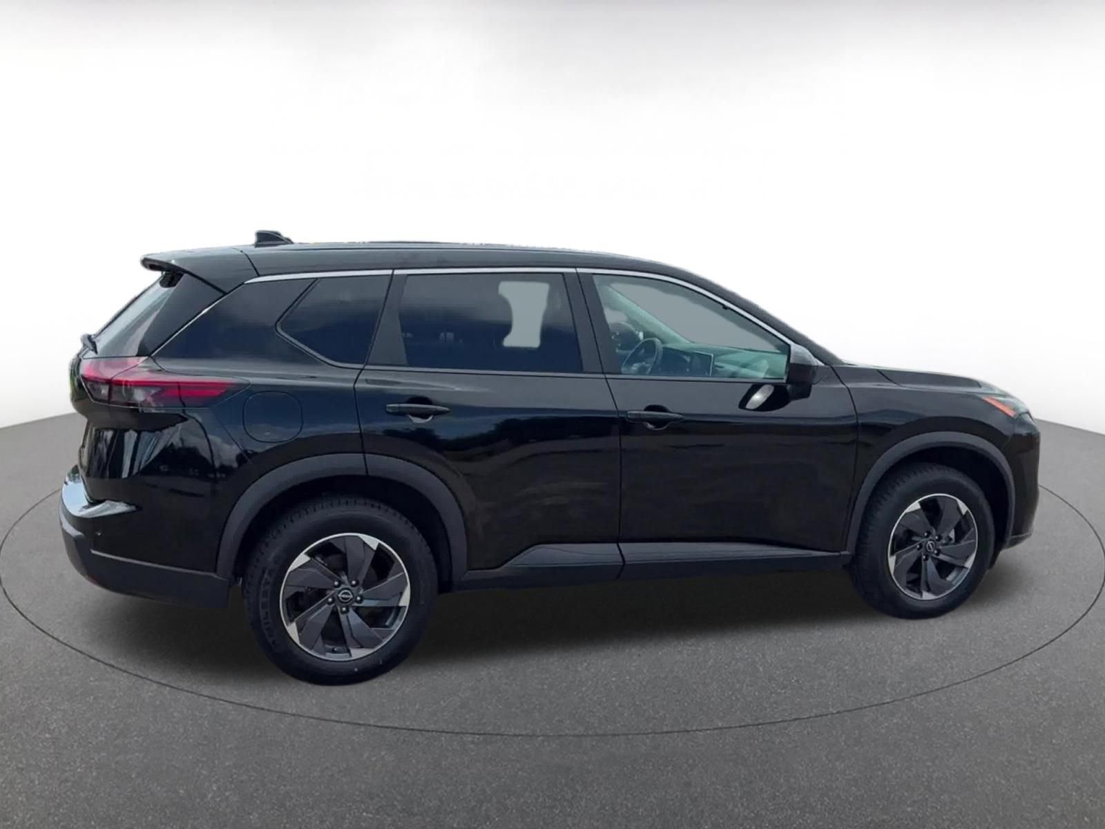 Thumbnail: 2025 Nissan Rogue - 15
