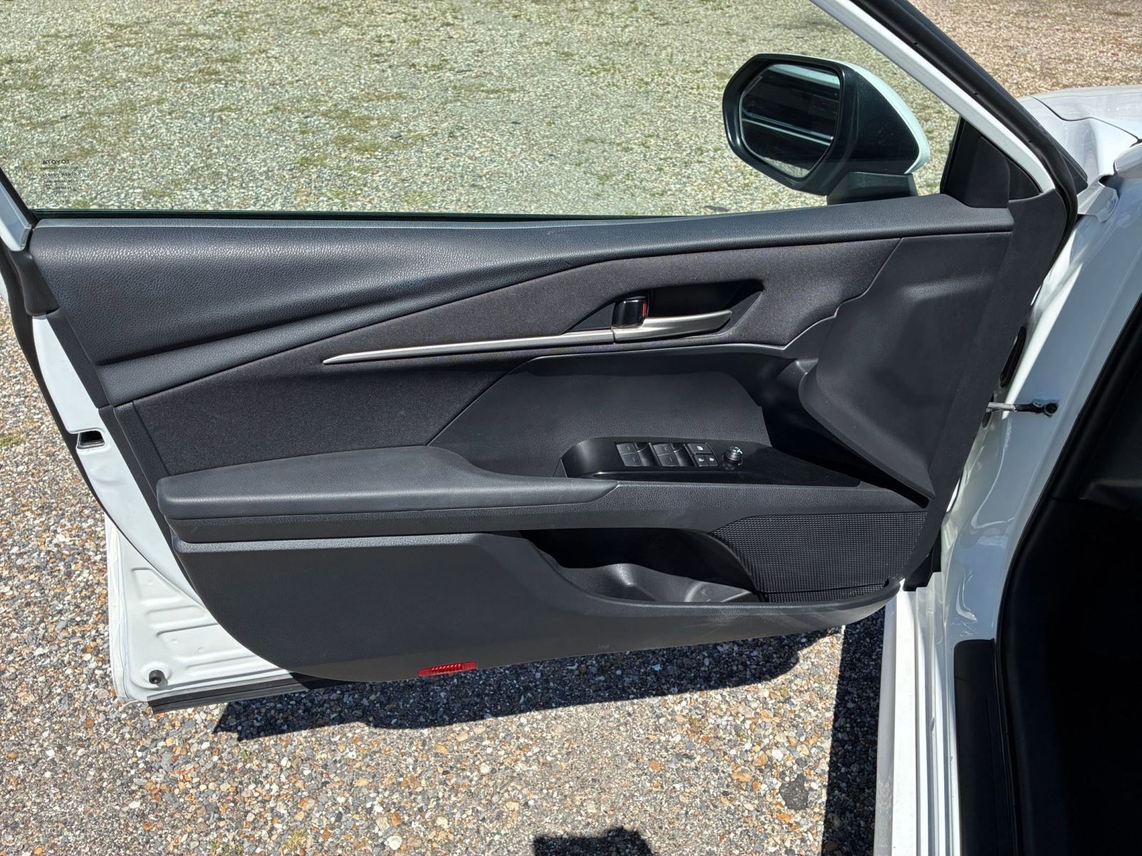 Thumbnail: 2025 Toyota Camry - 18