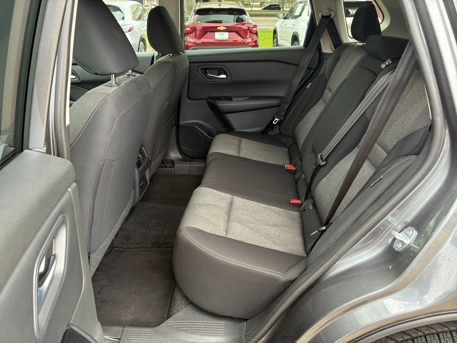 Thumbnail: 2025 Nissan Rogue - 27