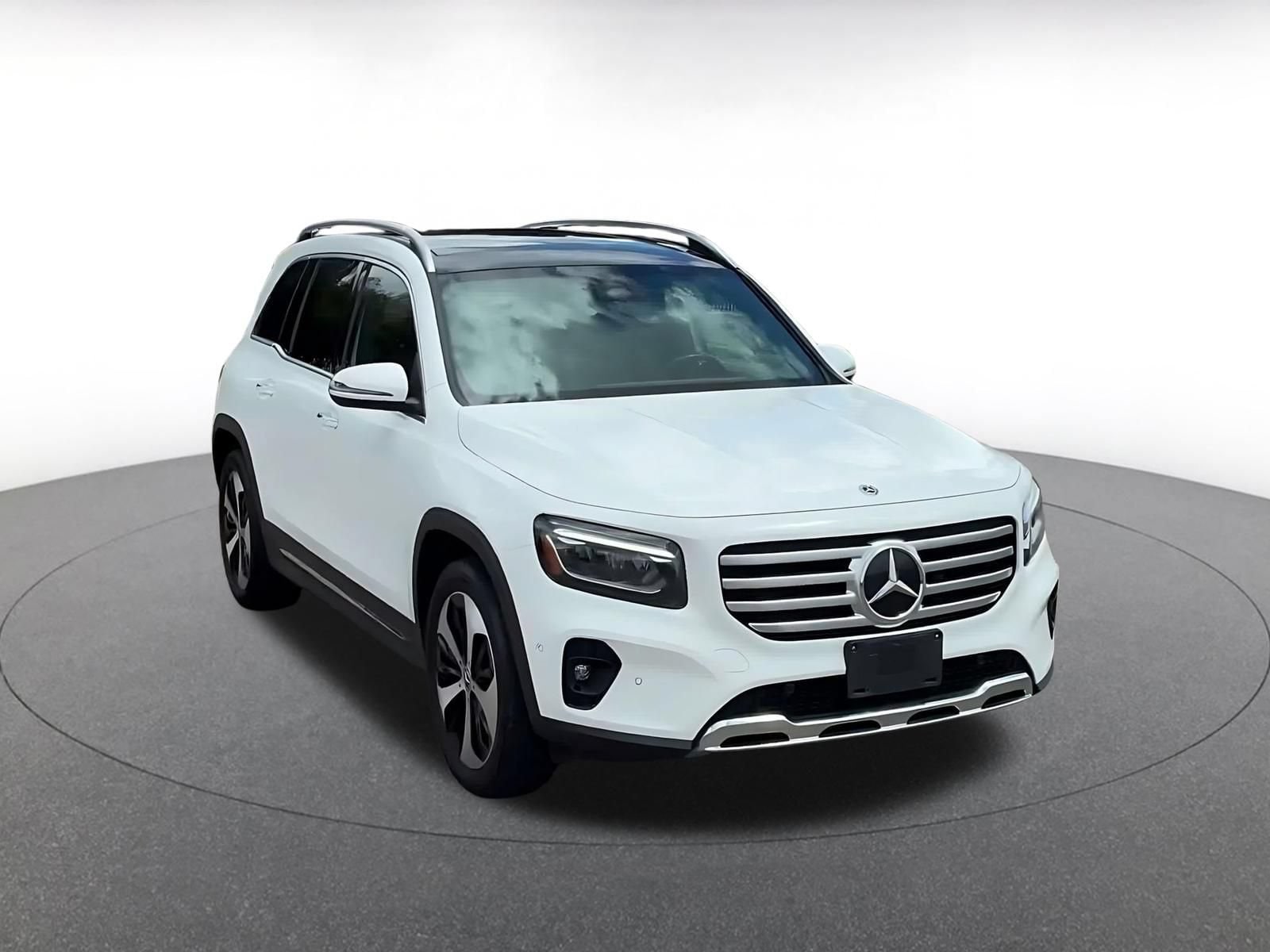 Thumbnail: 2025 Mercedes-Benz GLB - 3