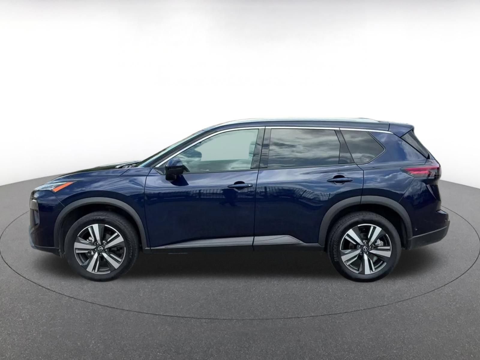 Thumbnail: 2026 Nissan Rogue - 8