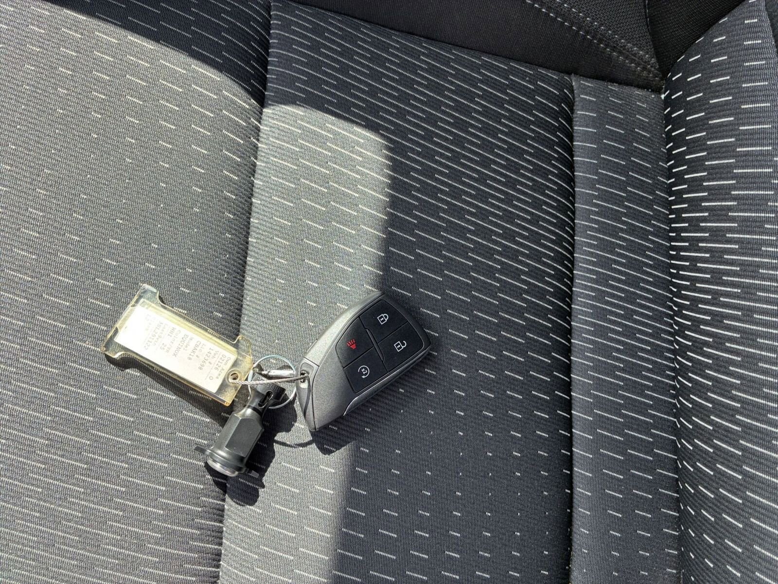 Thumbnail: 2025 Chevrolet Equinox - 24