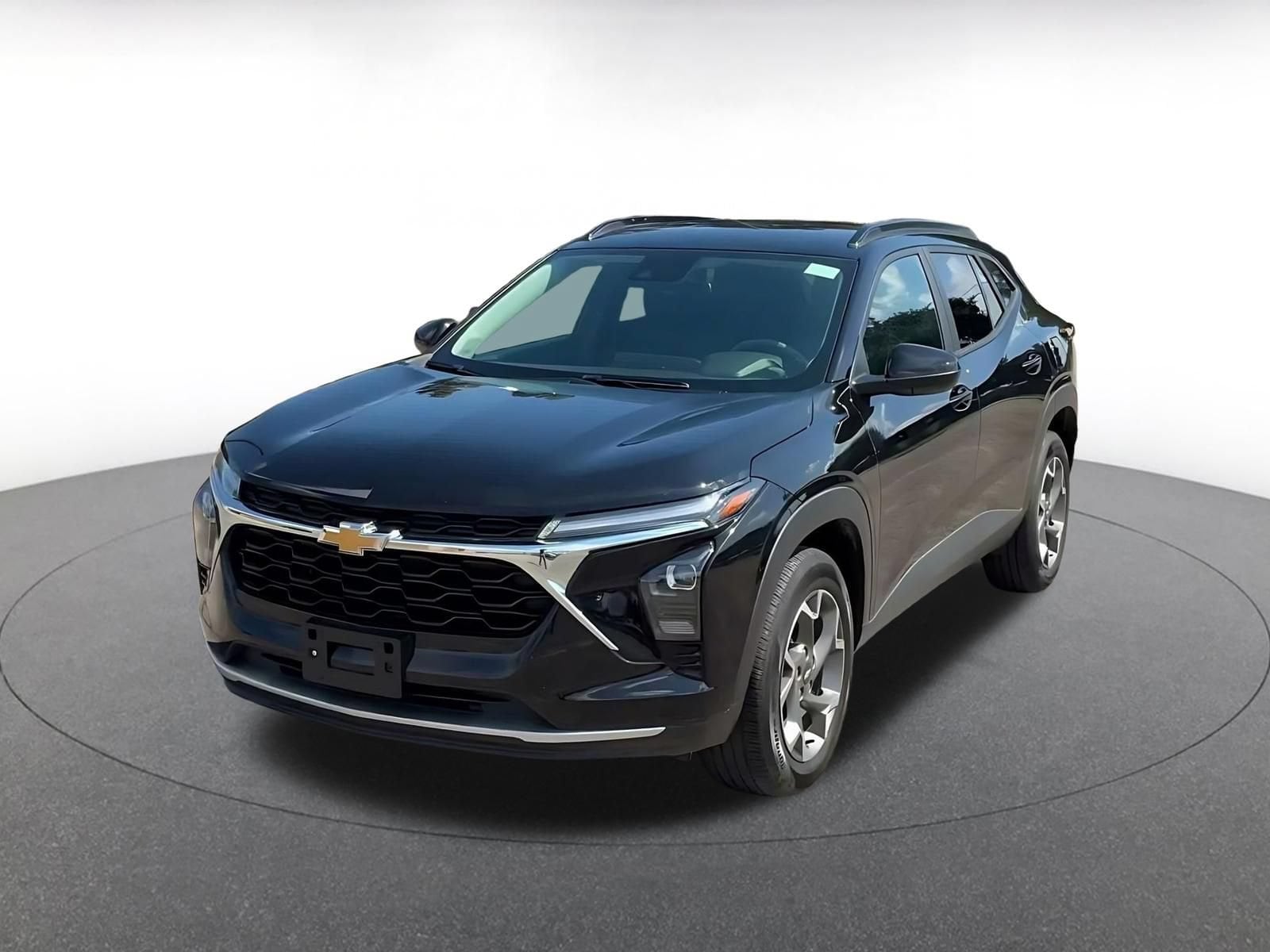 Thumbnail: 2025 Chevrolet Trax - 6