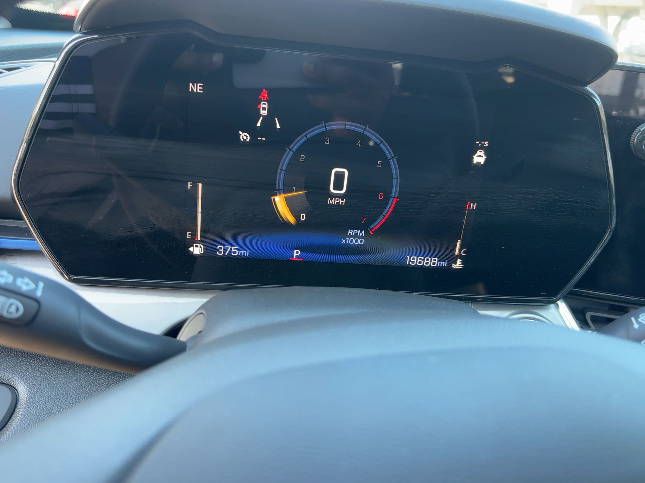 Thumbnail: 2025 Chevrolet Trax - 3