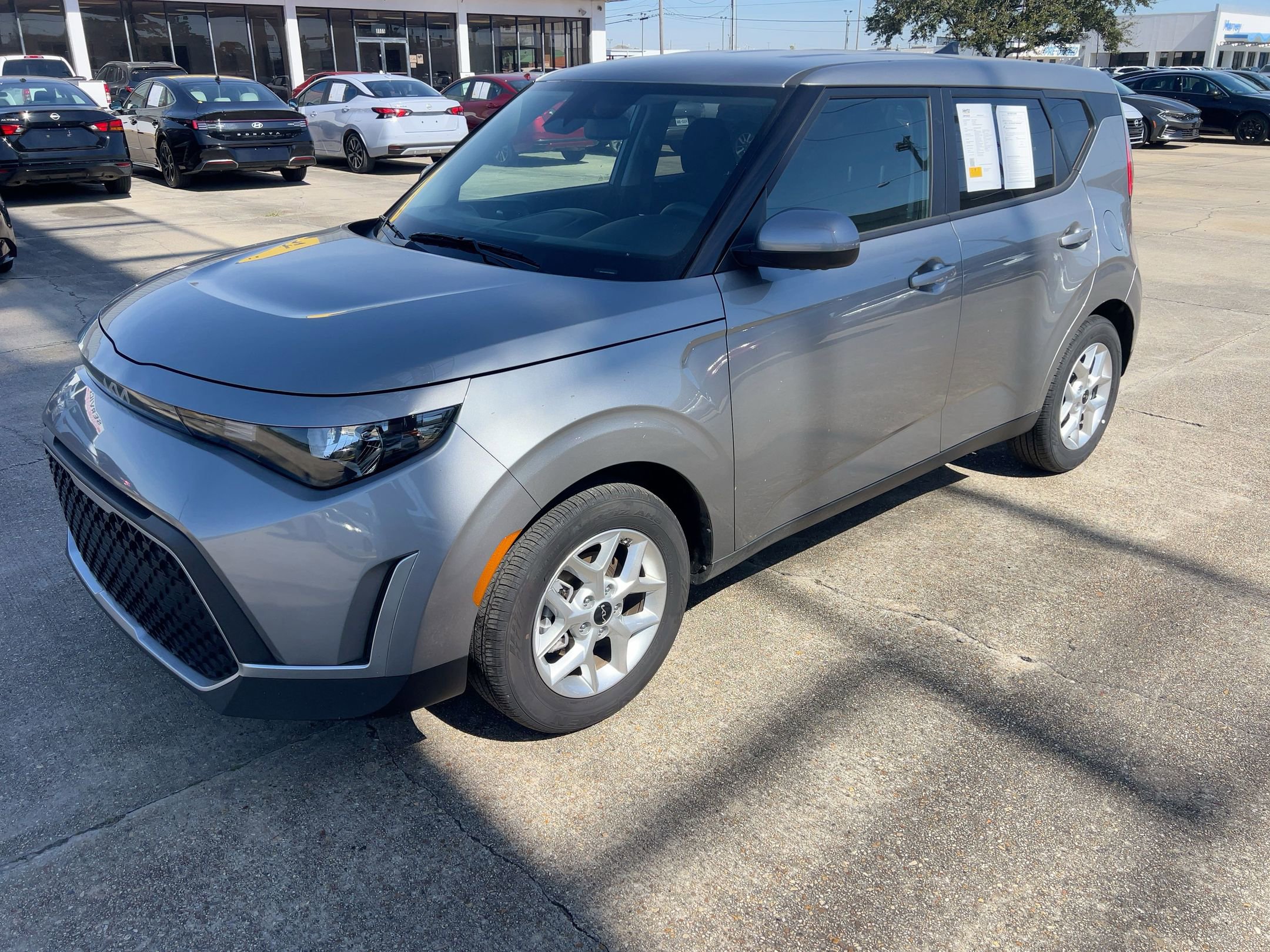 Thumbnail: 2025 Kia Soul - 3