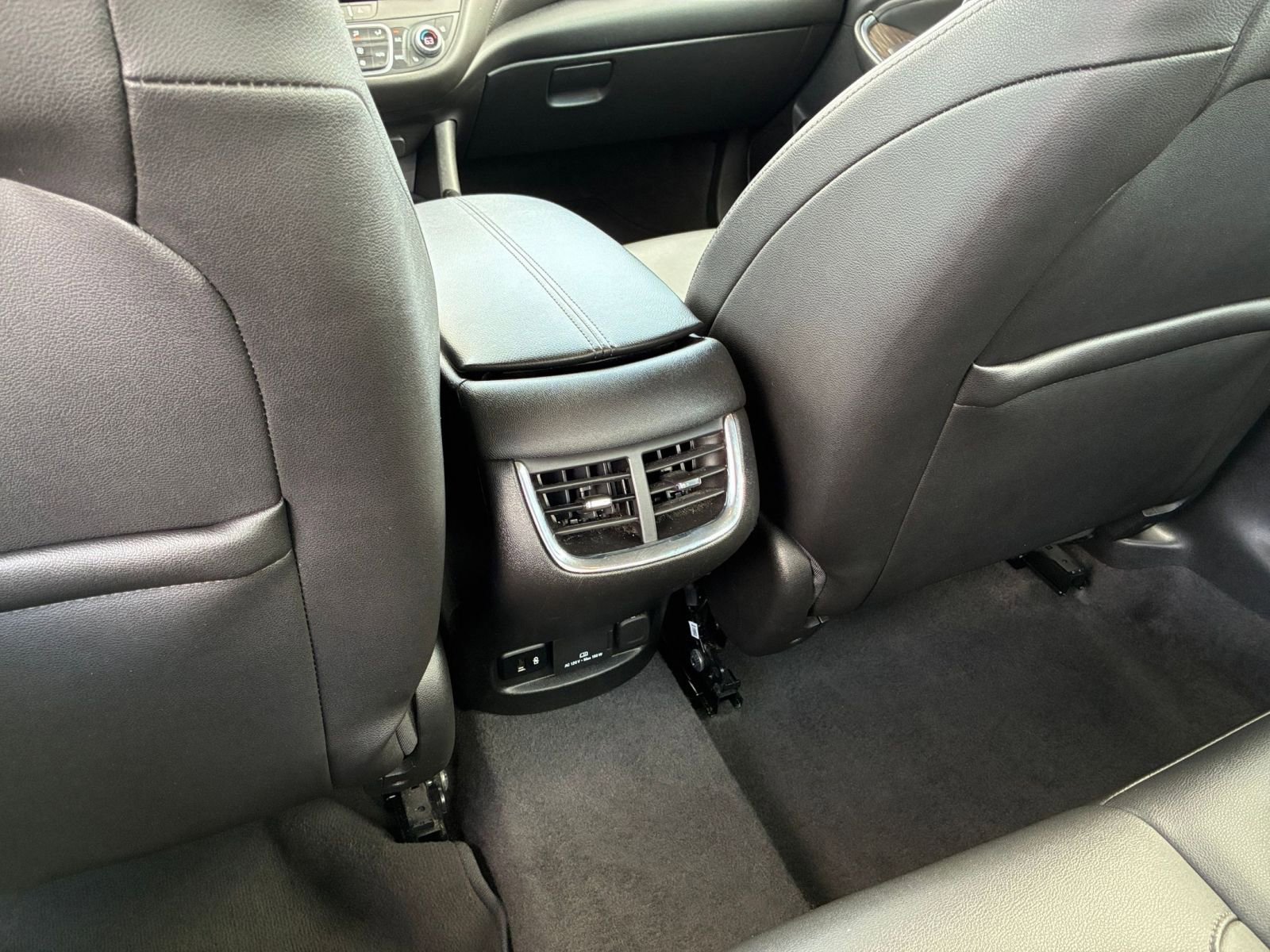 Thumbnail: 2024 Chevrolet Malibu - 24