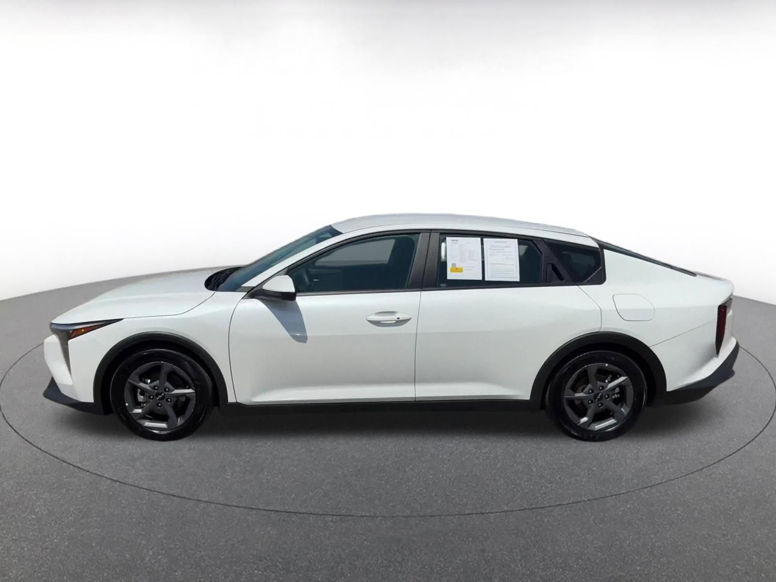 Thumbnail: 2025 Kia K4 - 9