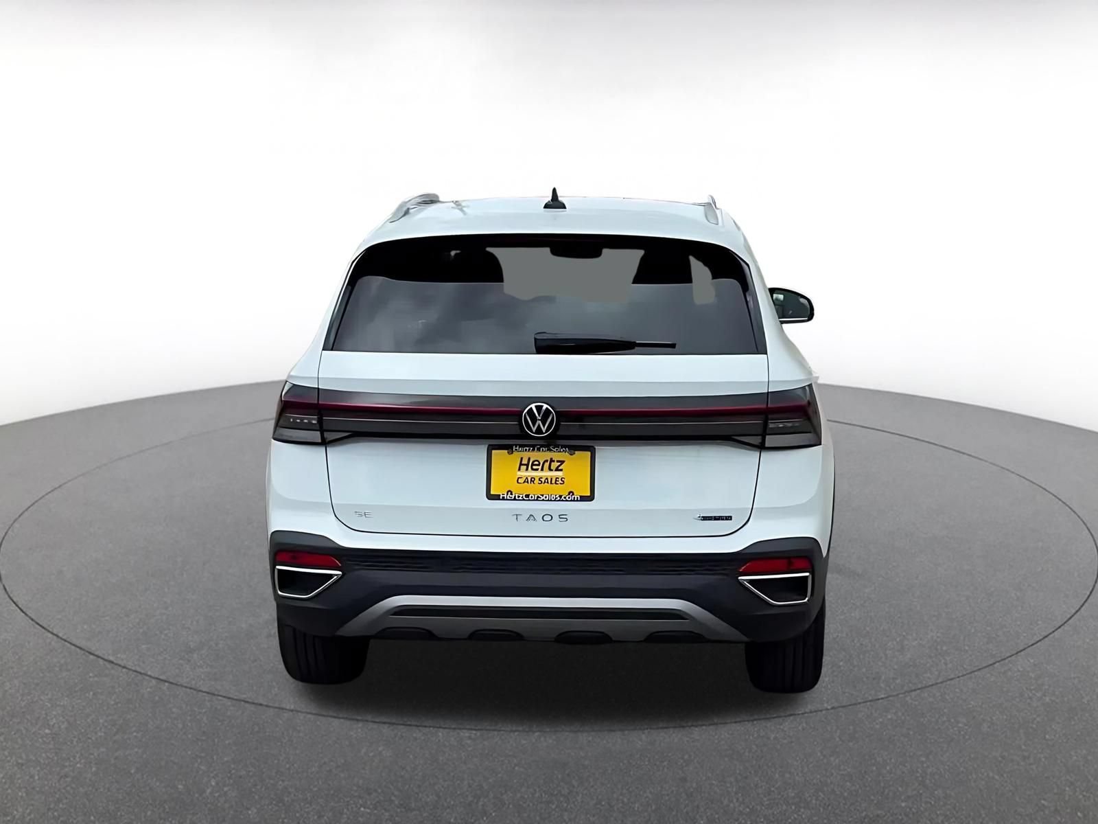 Thumbnail: 2026 Volkswagen Taos - 12