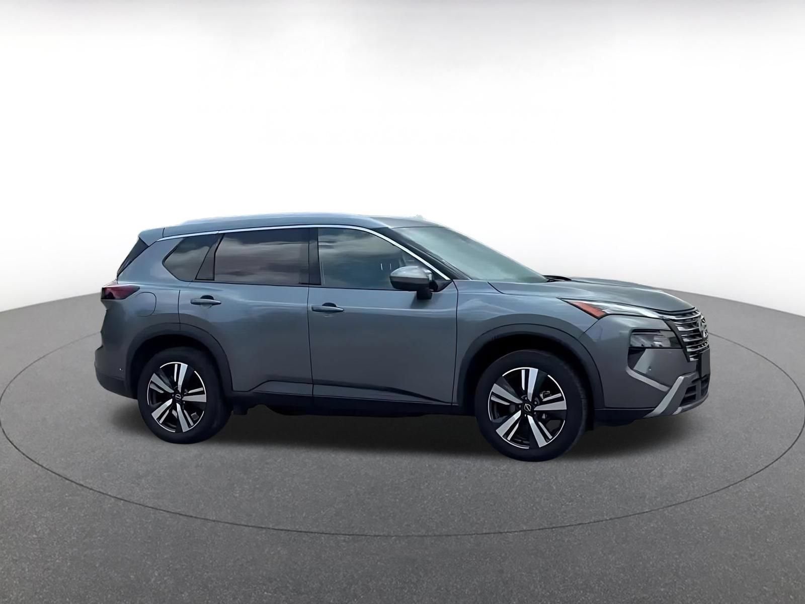 Thumbnail: 2026 Nissan Rogue - 2