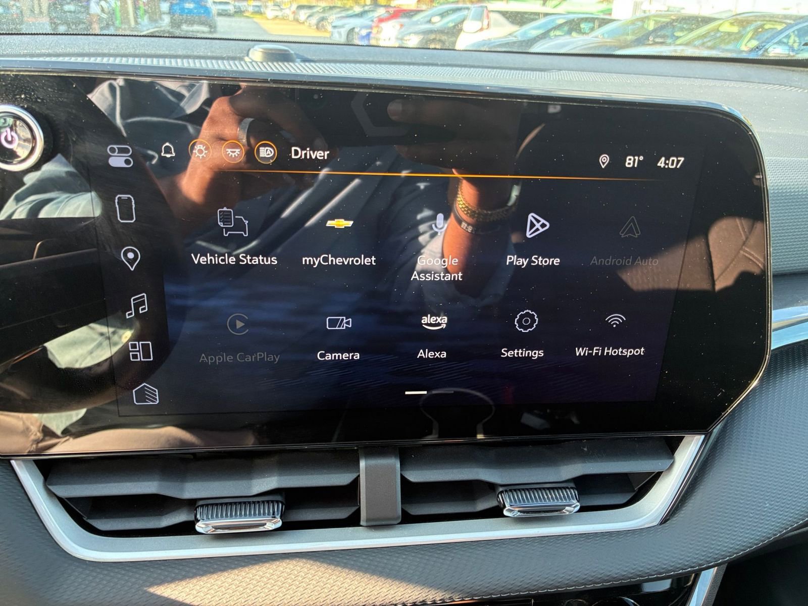 Thumbnail: 2025 Chevrolet Equinox - 21