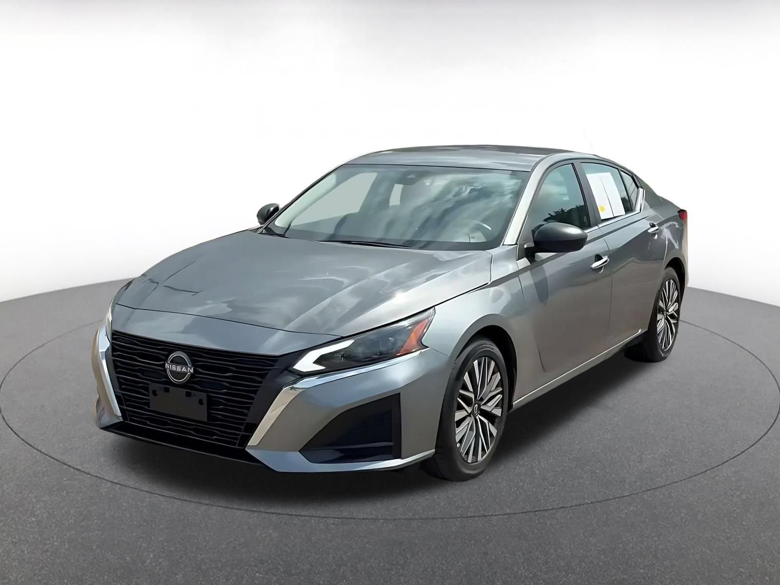 Thumbnail: 2025 Nissan Altima - 7