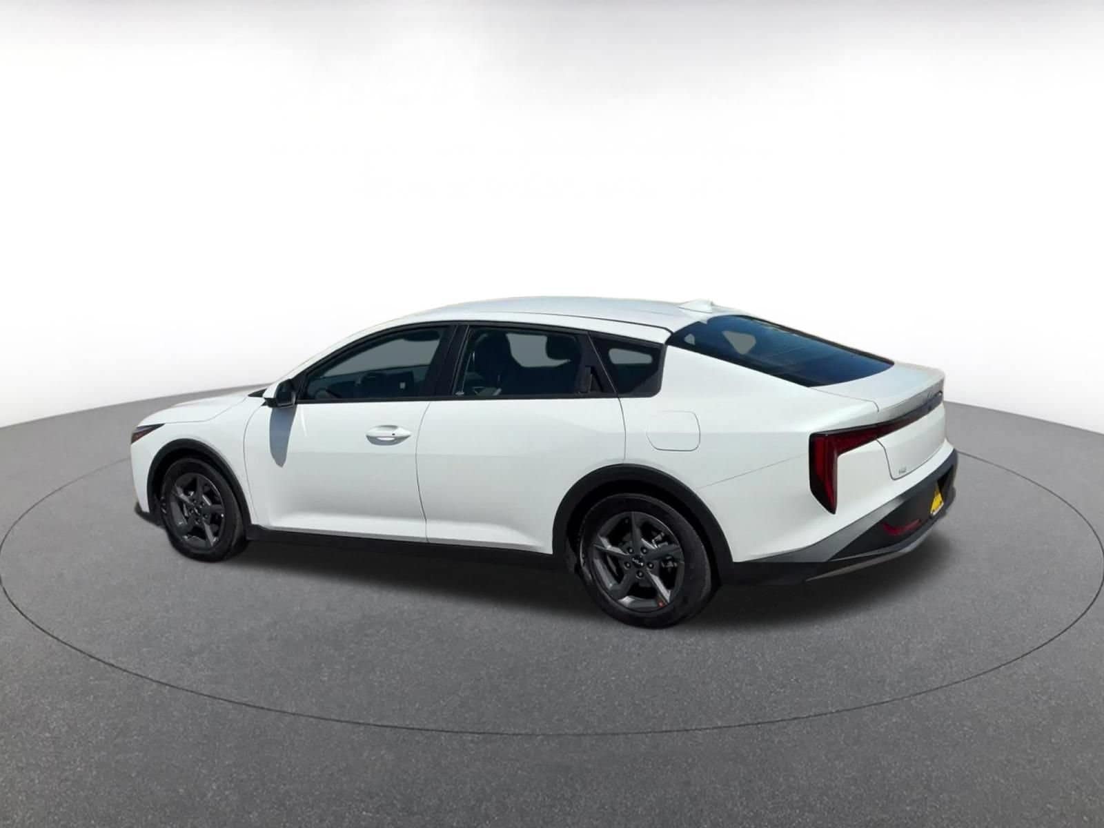 Thumbnail: 2026 Kia K4 - 9