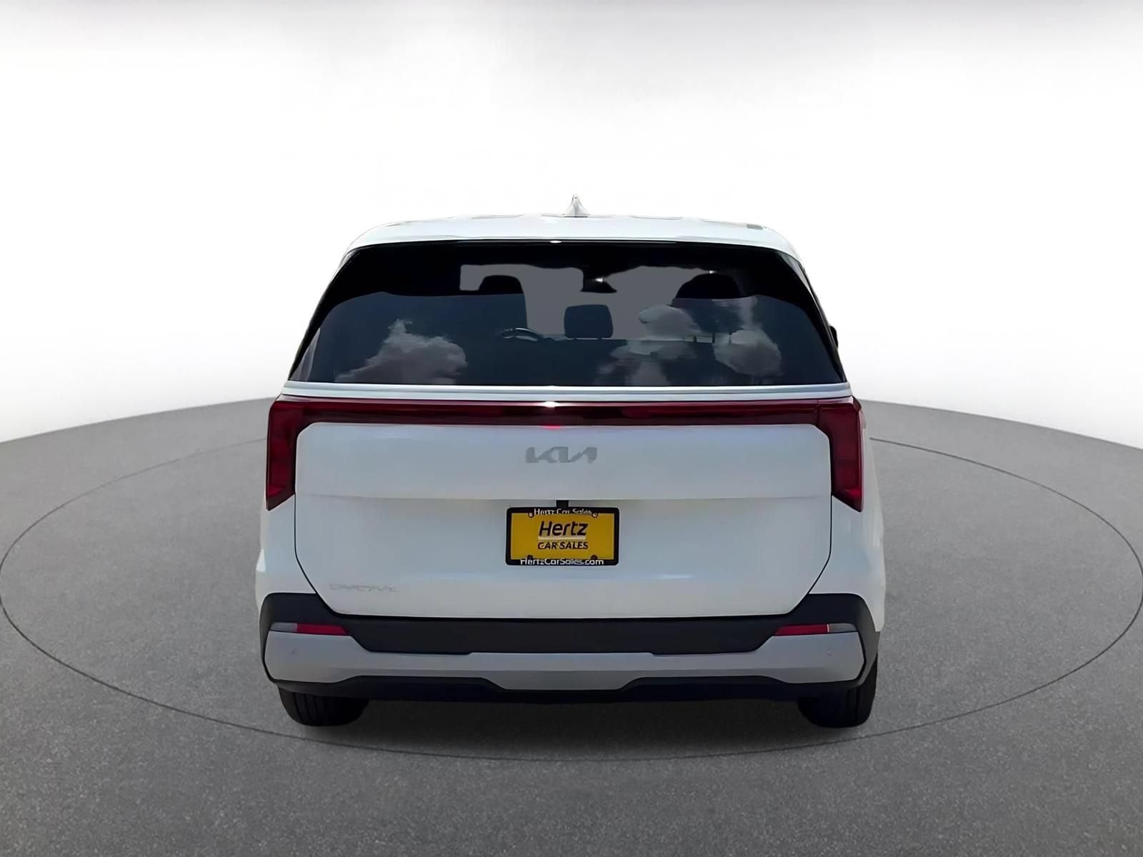 Thumbnail: 2026 Kia Carnival - 12