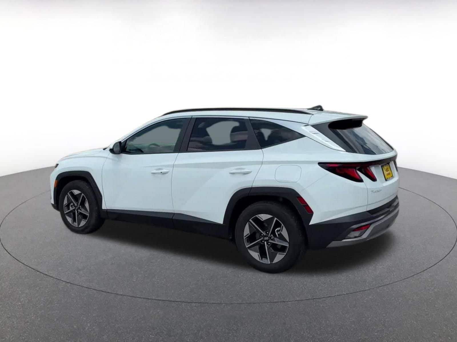 Thumbnail: 2026 Hyundai Tucson - 10