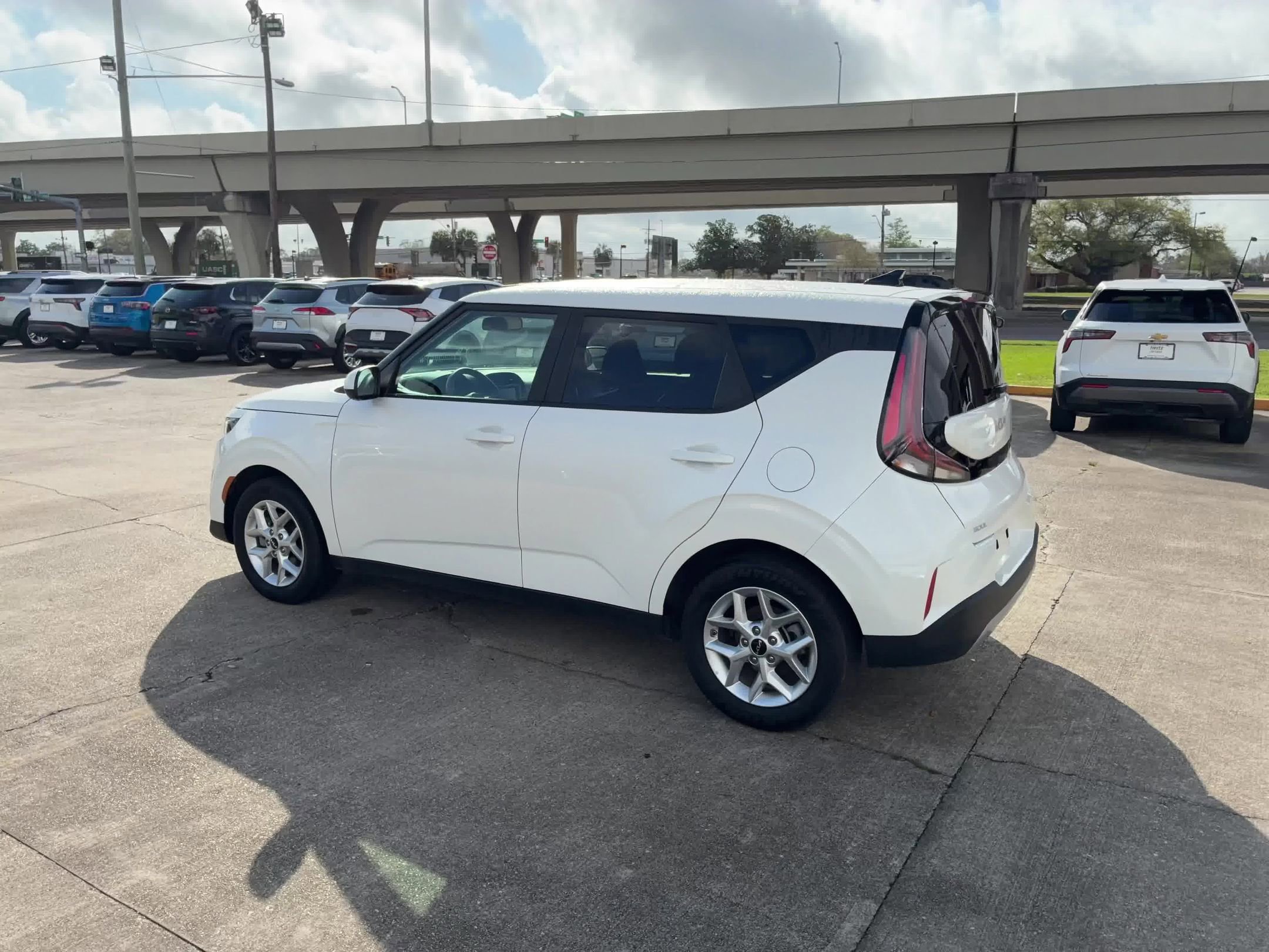 Thumbnail: 2025 Kia Soul - 11