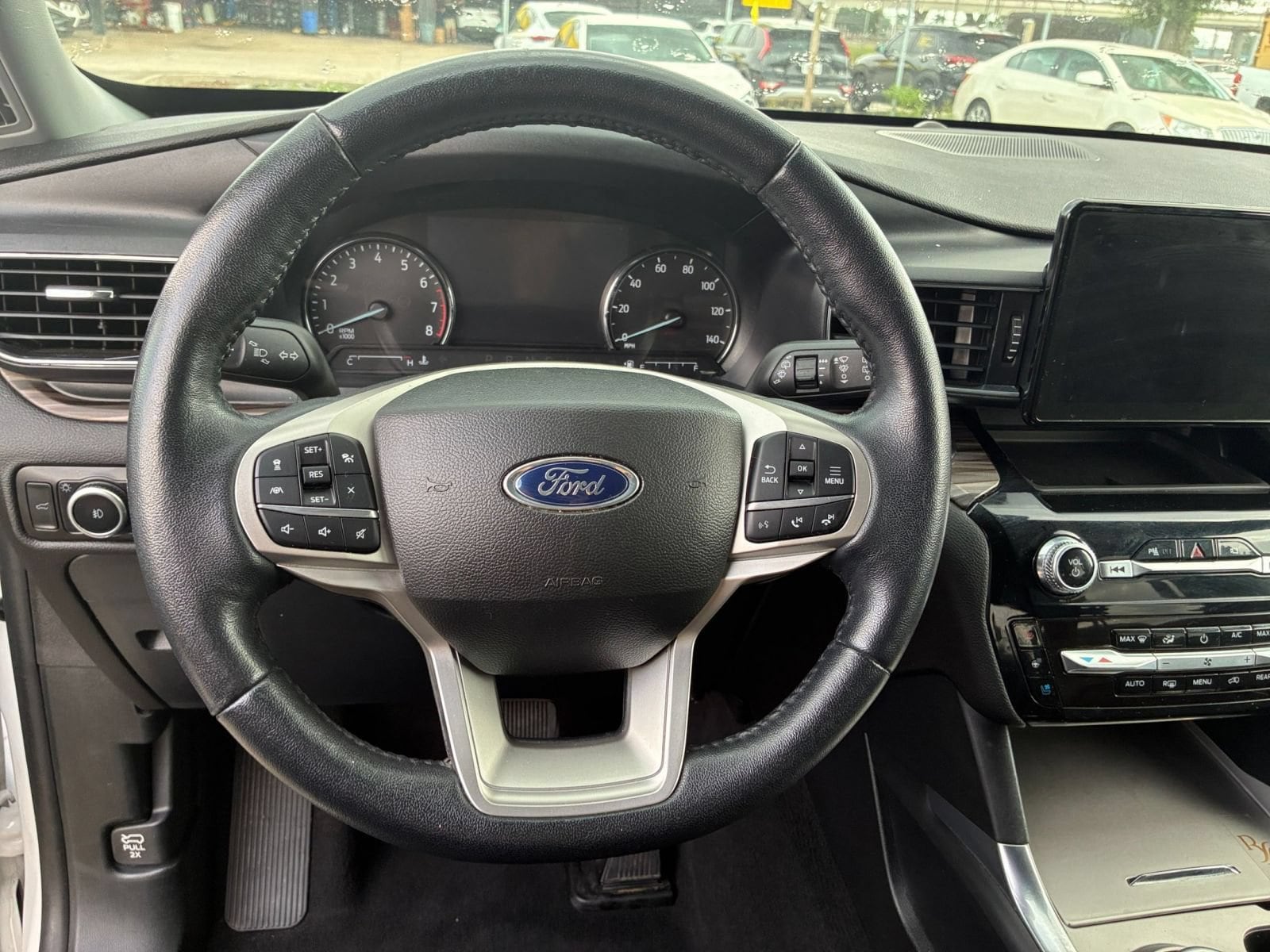 Thumbnail: 2023 Ford Explorer - 26