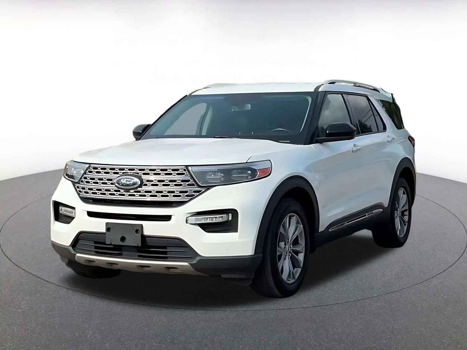 Thumbnail: 2023 Ford Explorer - 6