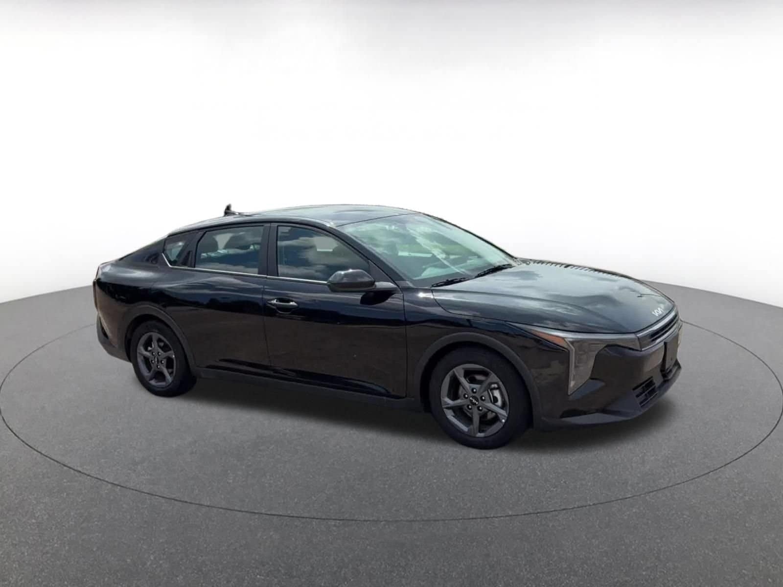 Thumbnail: 2026 Kia K4 - 2