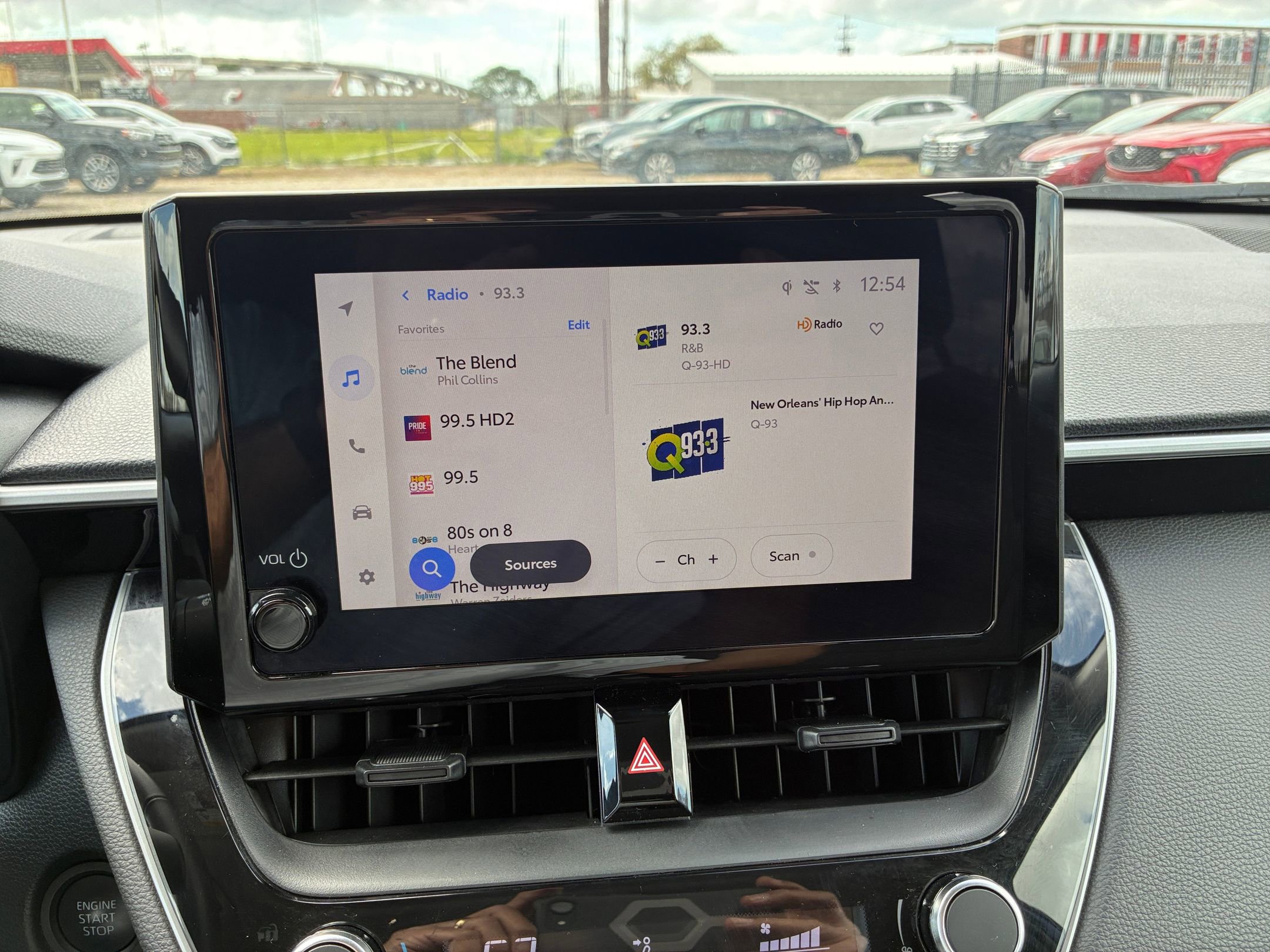 Thumbnail: 2025 Toyota Corolla Cross - 16