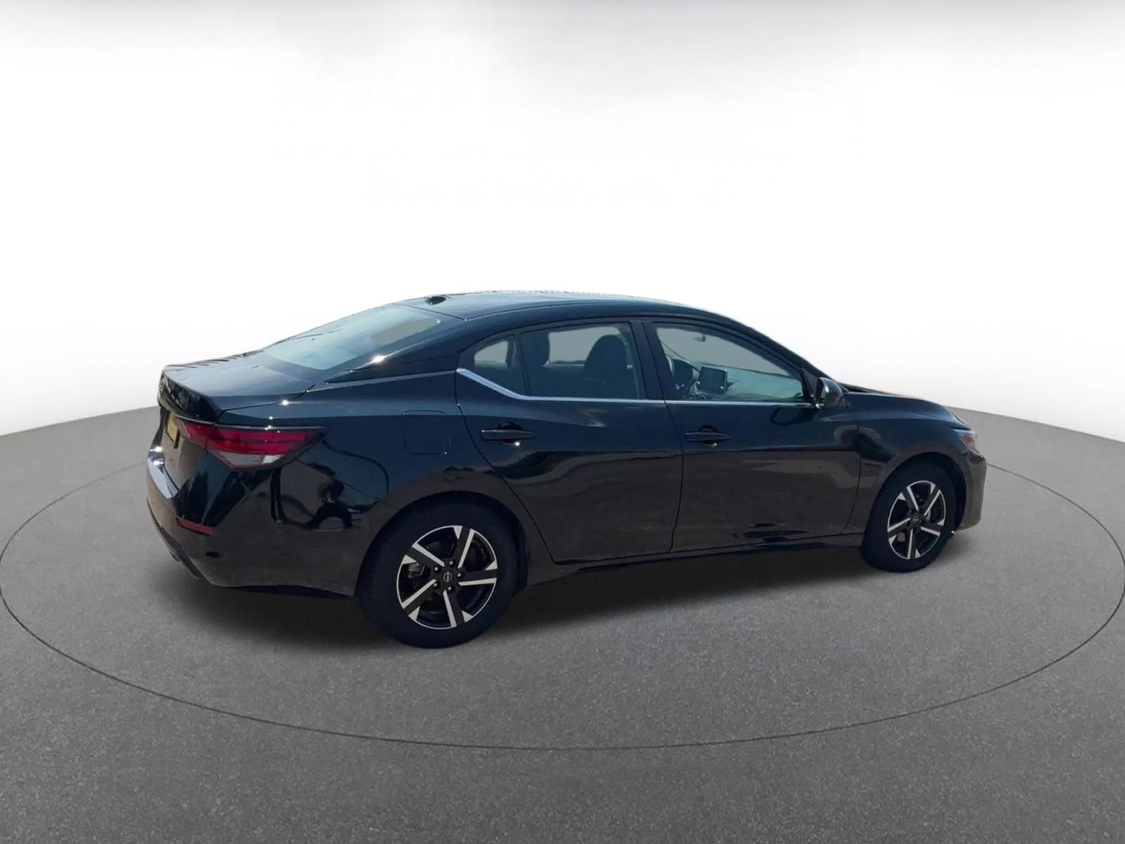 Thumbnail: 2025 Nissan Sentra - 15