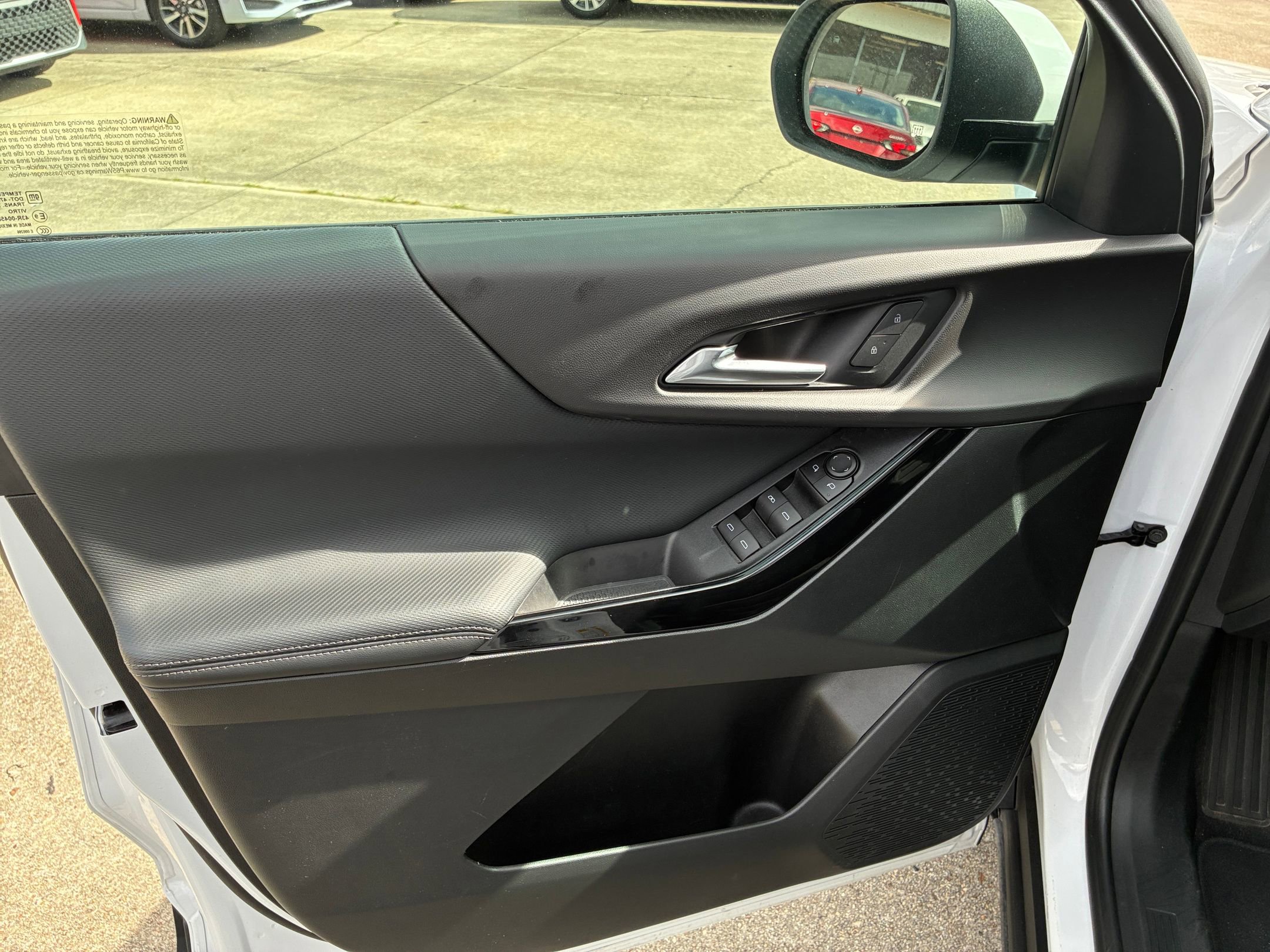 Thumbnail: 2025 Chevrolet Equinox - 15