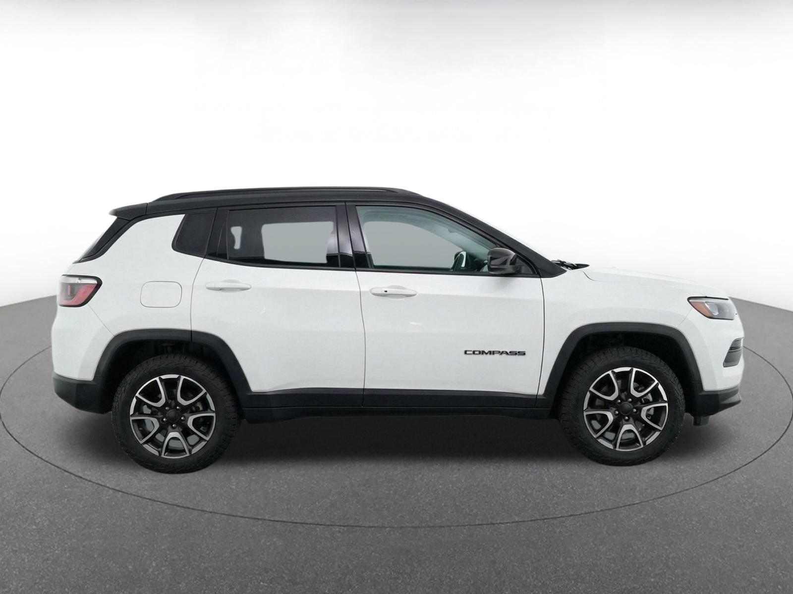 Thumbnail: 2025 Jeep Compass - 10