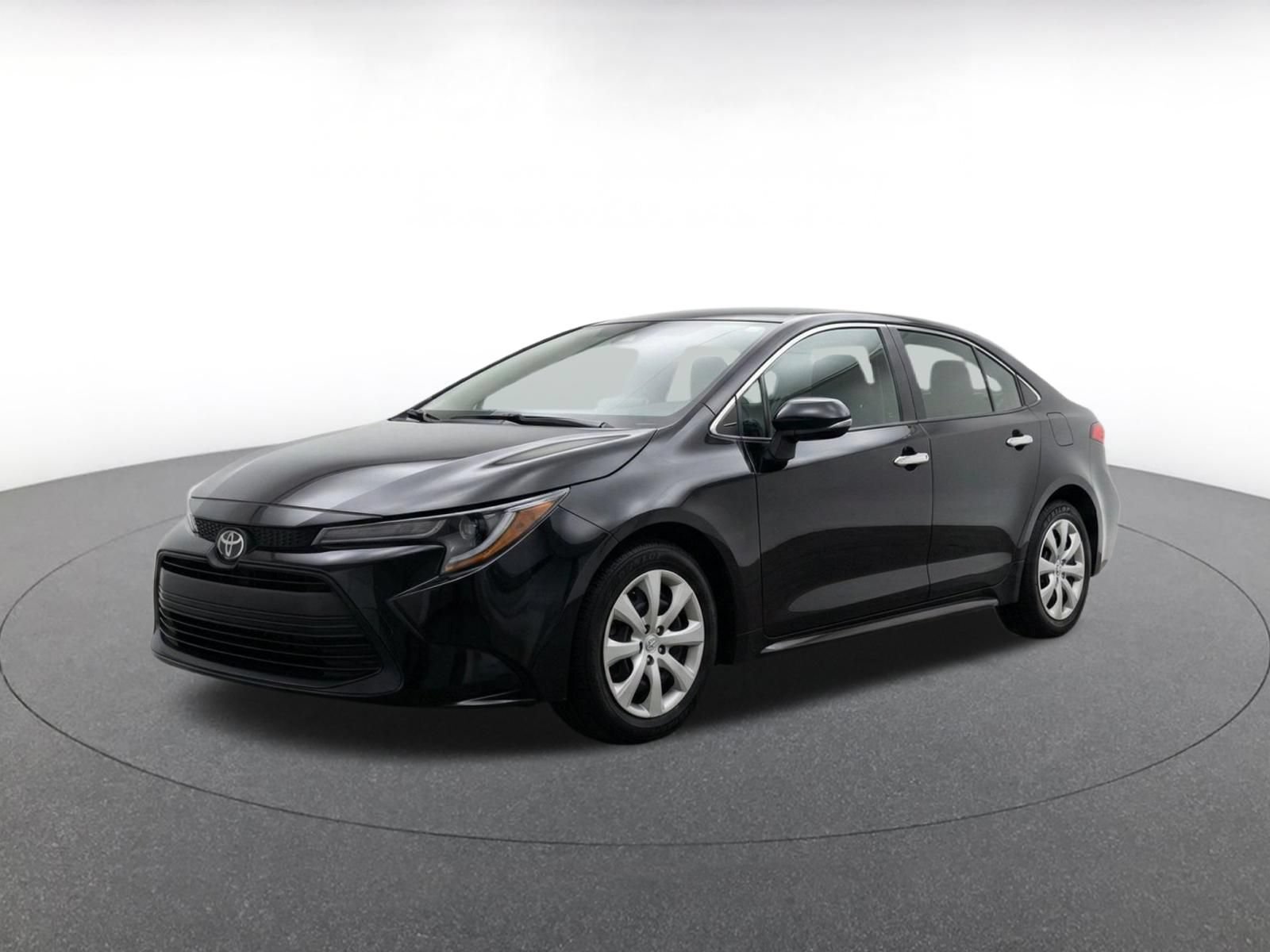 Thumbnail: 2025 Toyota Corolla - 3