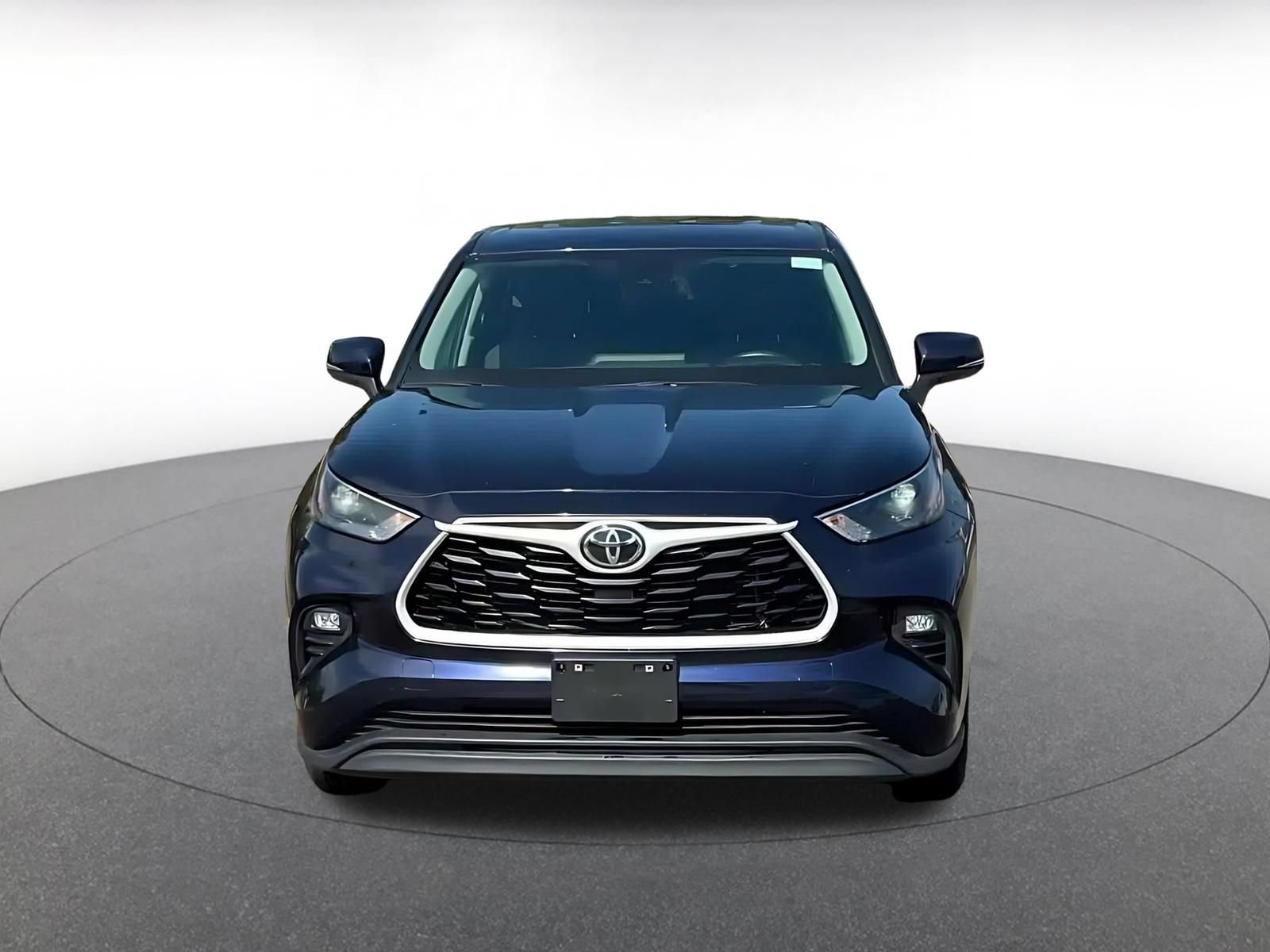 Thumbnail: 2025 Toyota Highlander - 4