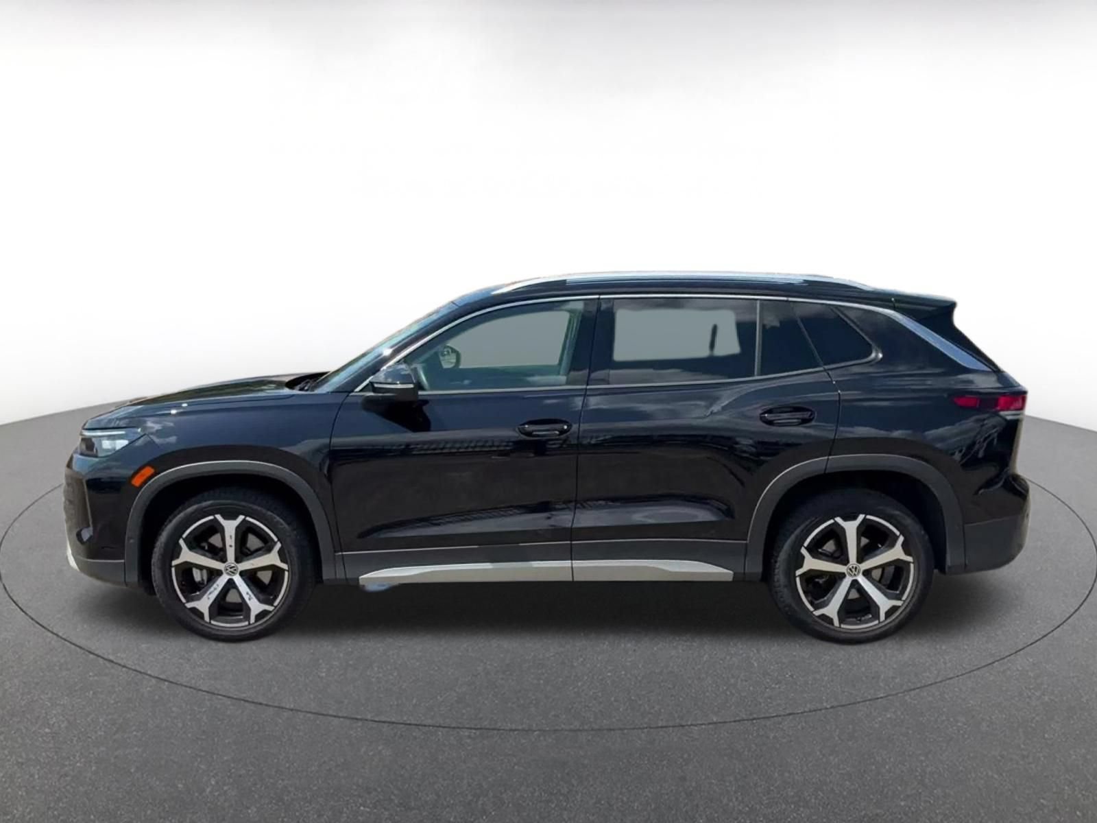 Thumbnail: 2026 Volkswagen Tiguan - 8