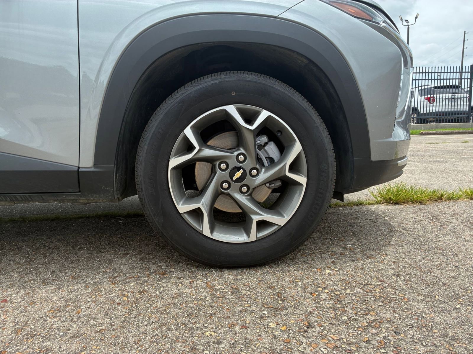 Thumbnail: 2025 Chevrolet Trax - 32