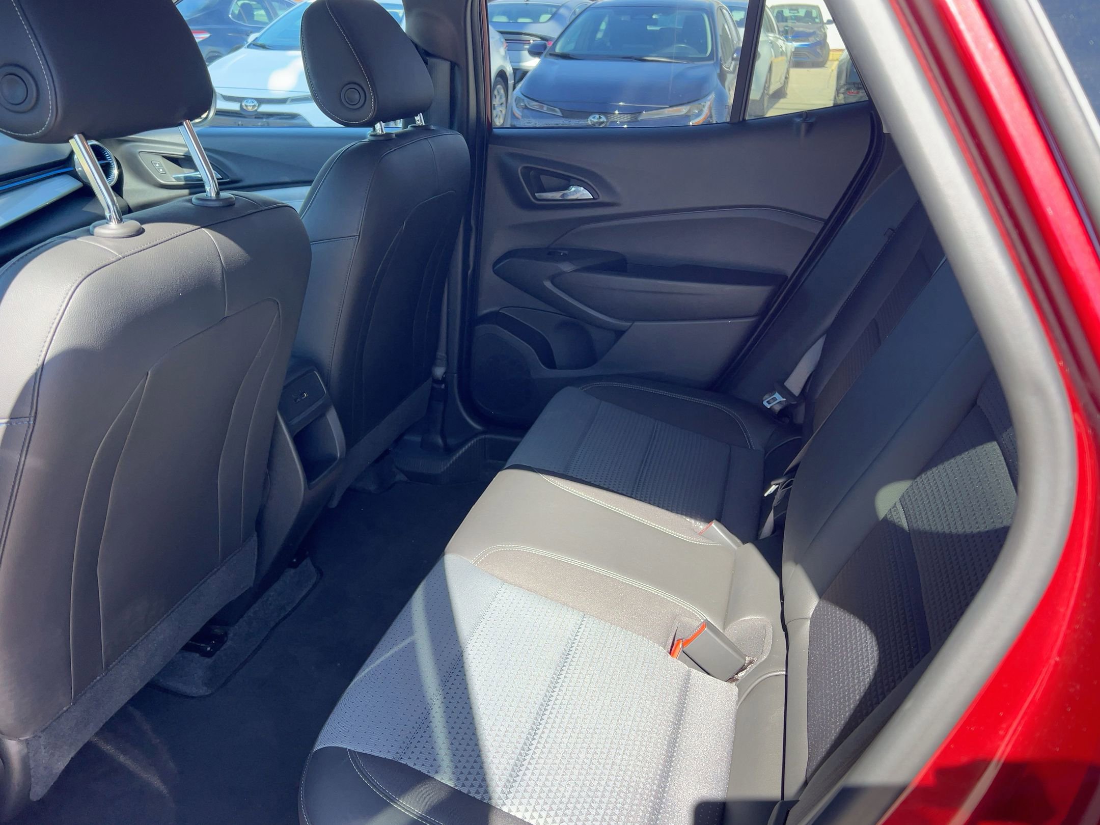 Thumbnail: 2025 Chevrolet Trax - 4