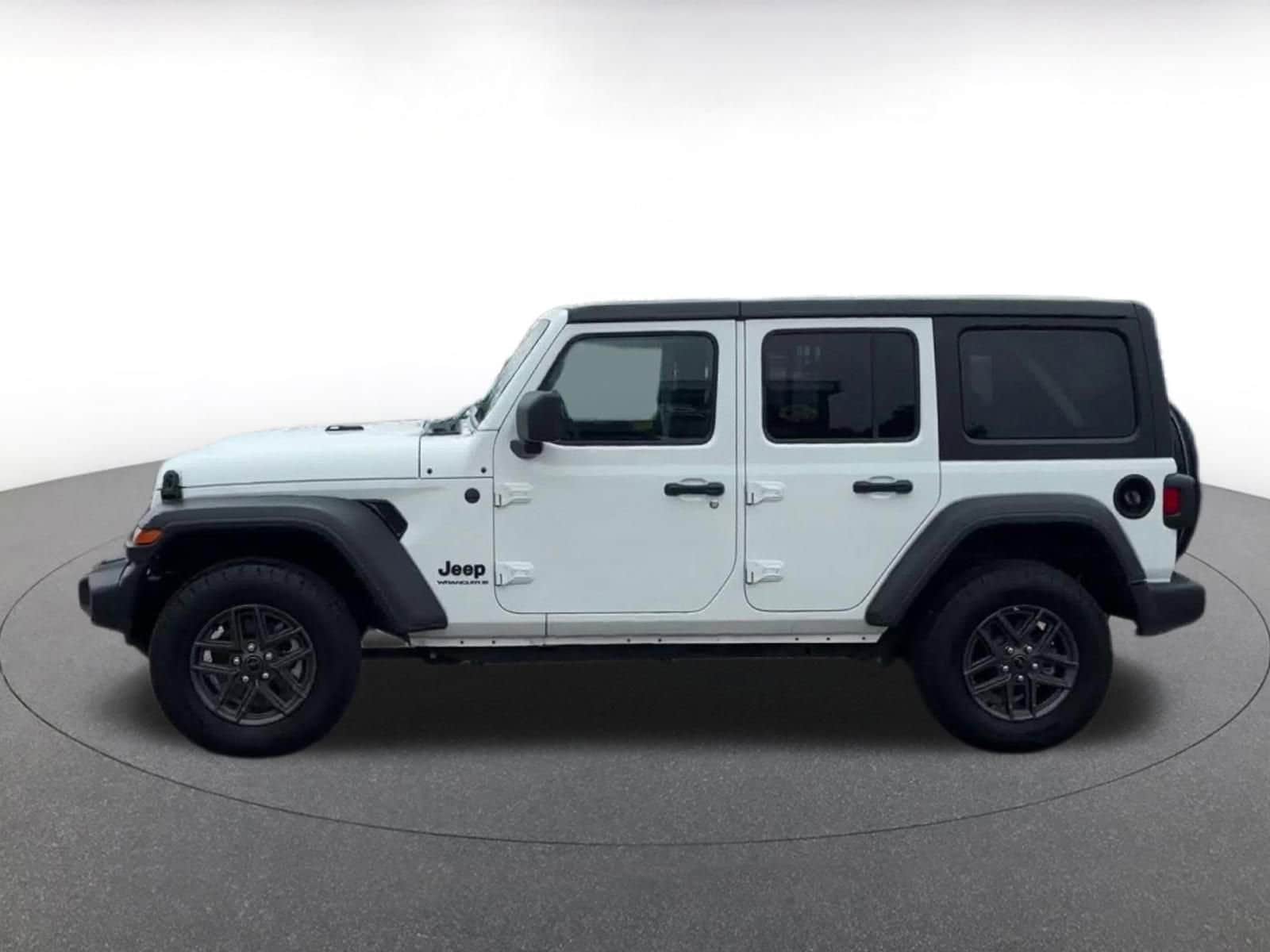 Thumbnail: 2025 Jeep Wrangler - 7