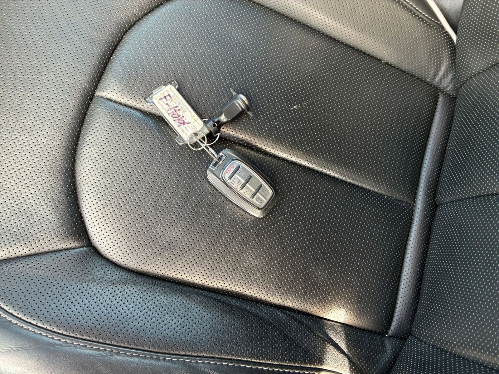 Thumbnail: 2025 Chrysler Pacifica - 28