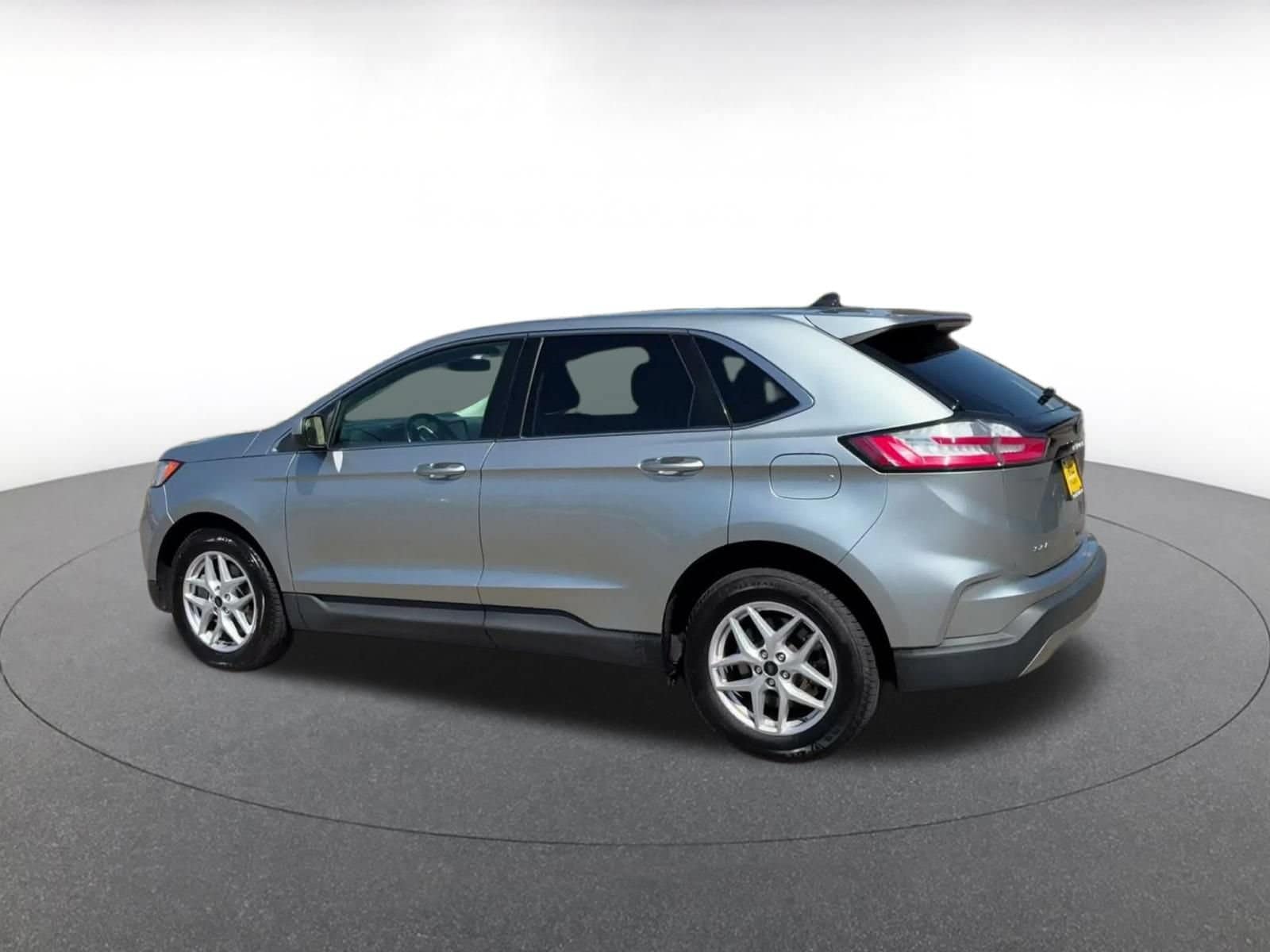Thumbnail: 2024 Ford Edge - 8