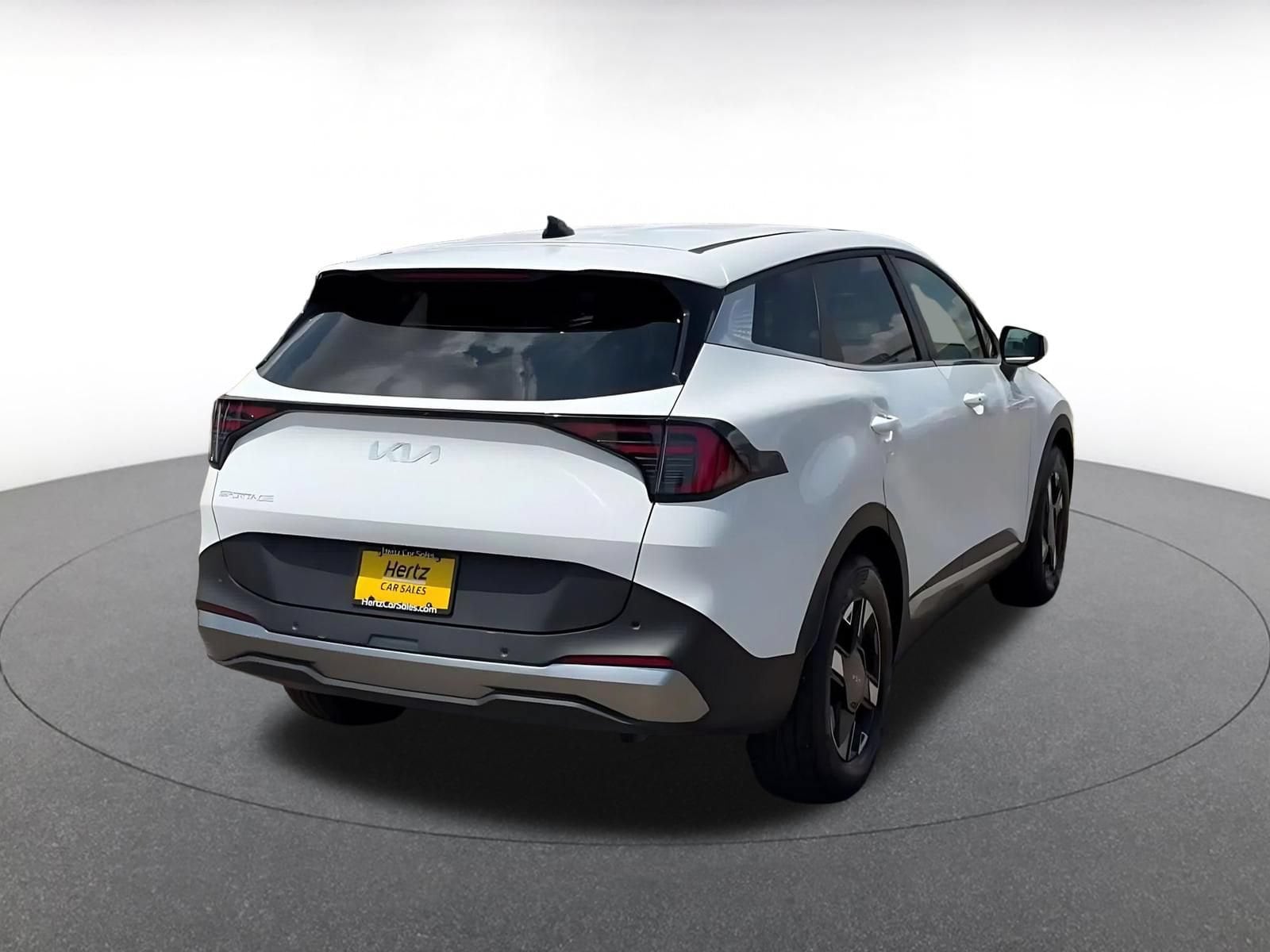 Thumbnail: 2026 Kia Sportage - 14