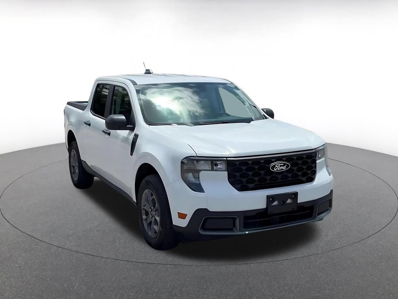 Thumbnail: 2026 Ford Maverick - 3