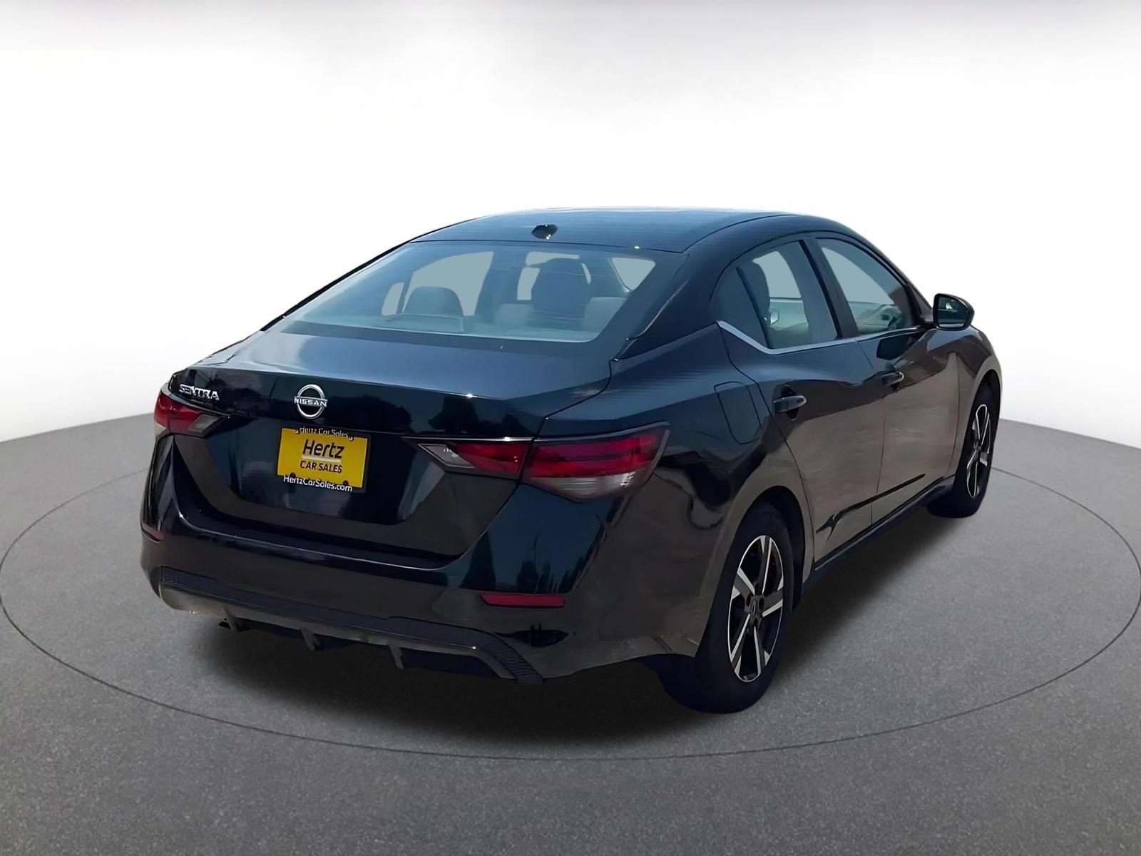 Thumbnail: 2025 Nissan Sentra - 14