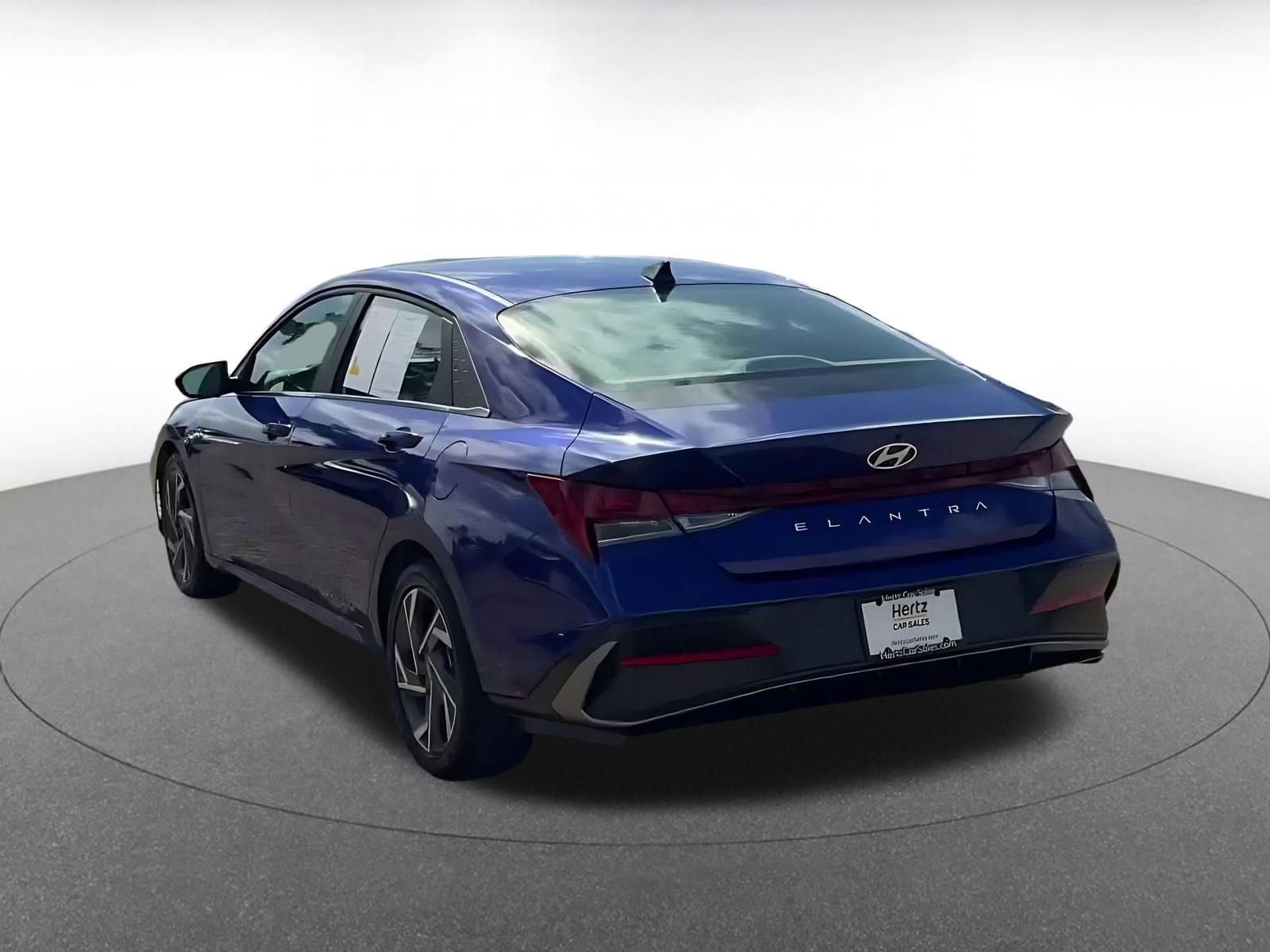Thumbnail: 2025 Hyundai Elantra - 11