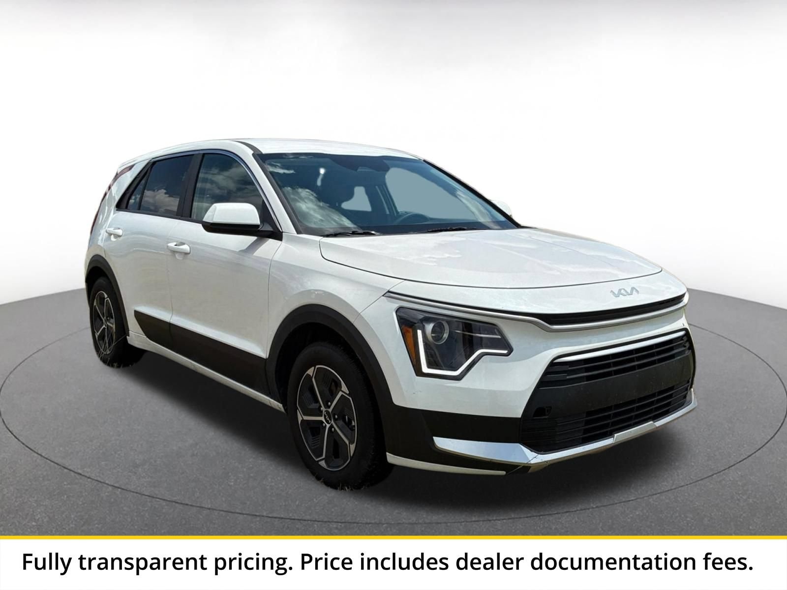 Thumbnail: 2026 Kia Niro - 1